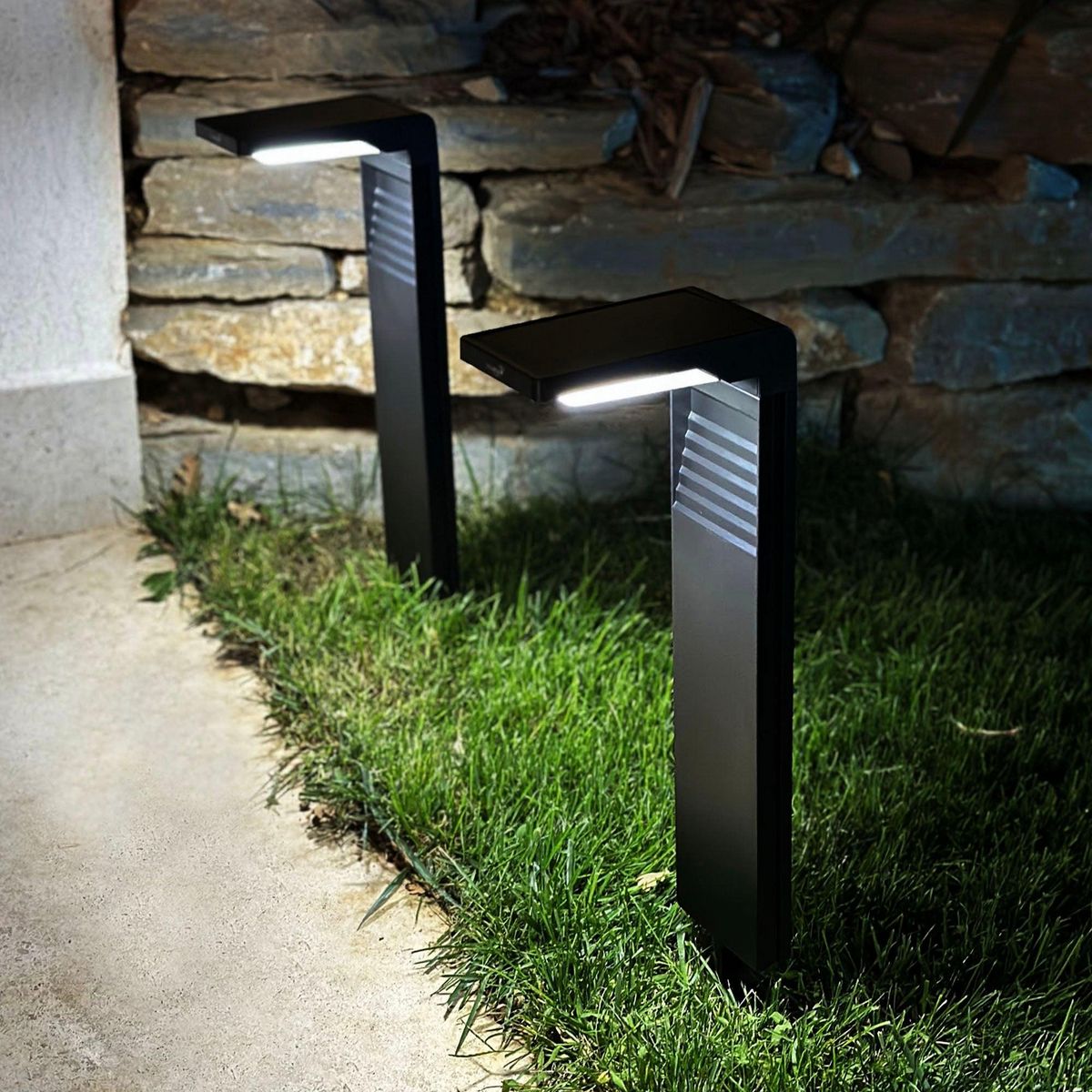 Lumisky Lot de 8 balises solaires OSTRY Noir Plastique 150LM