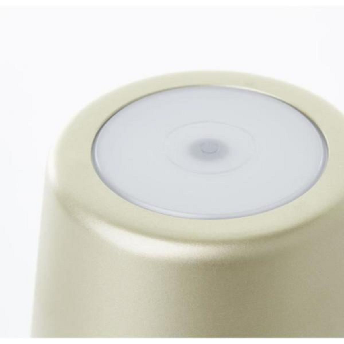 BRILLIANT Lampe a poser d'extérieur - BRILLIANT - KAAMI - Rechargeable - Or mat - LED - 2W - 310lm - 3000K - DIM - USB - 3-Step DIM - IP5