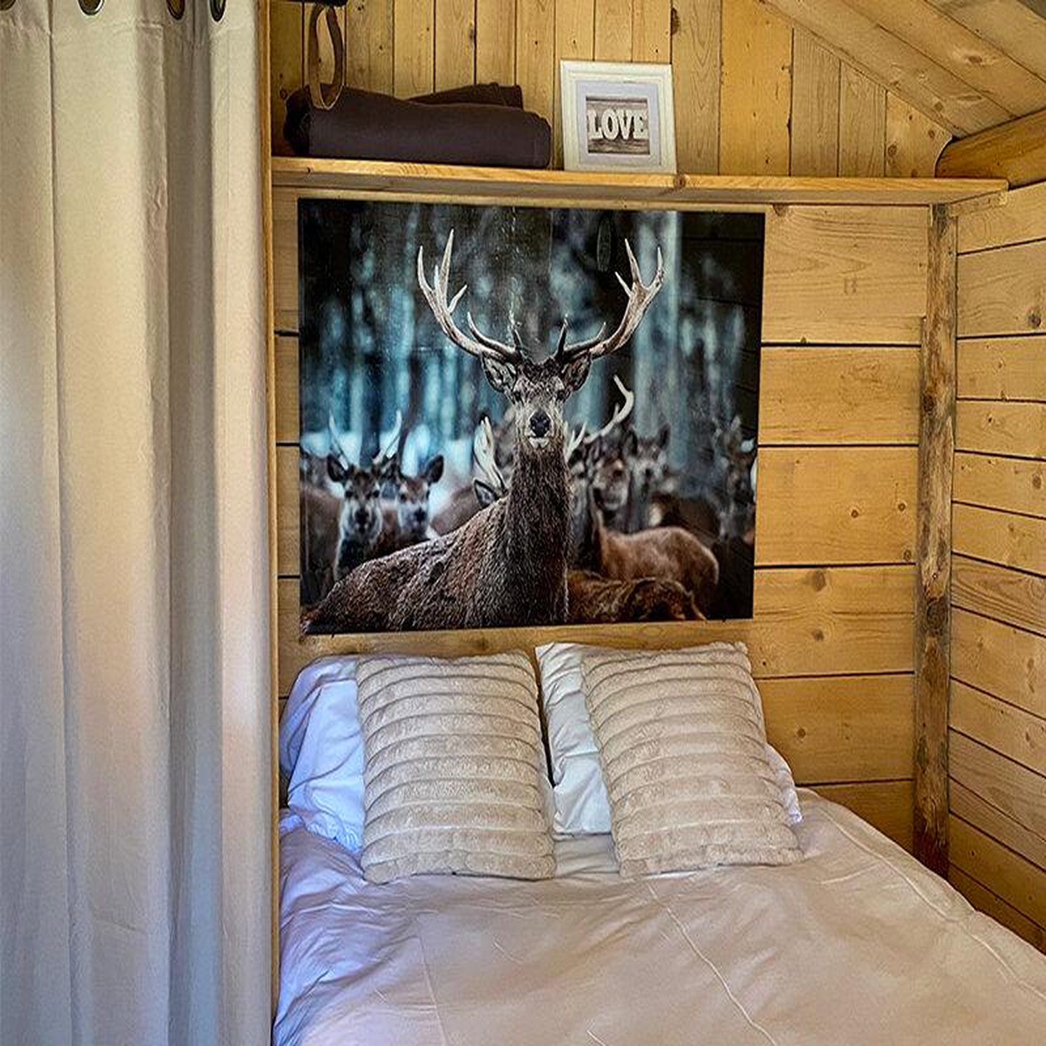 Voir la diapositive 2 : Smartbox Séjour insolite à la montagne : 3 jours en cabane près du mont blanc - coffret cadeau séjour