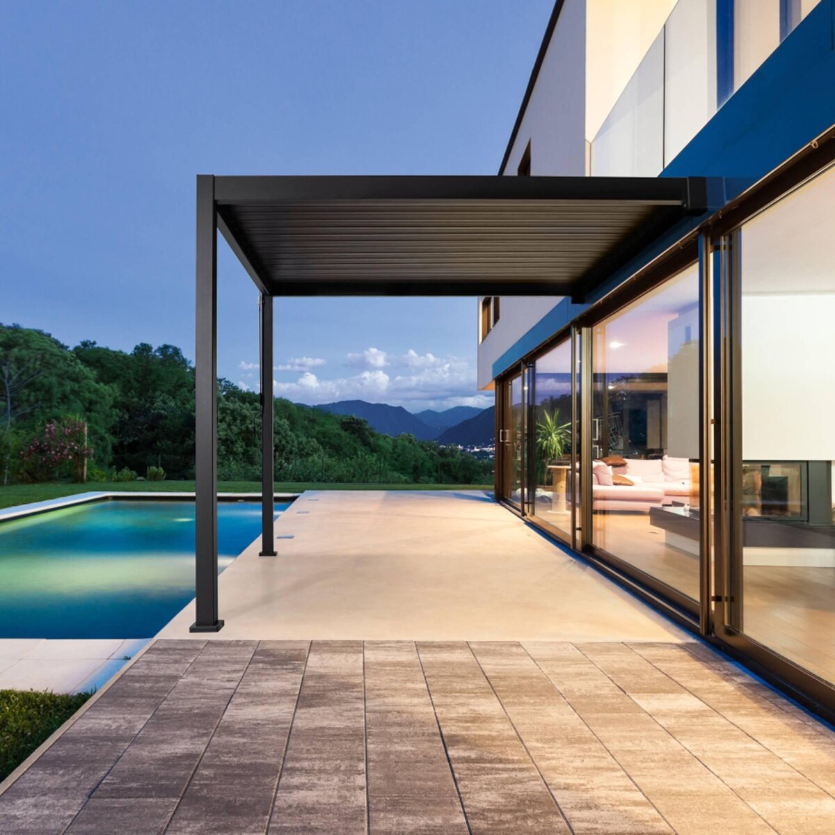 SWEEEK Pergola bioclimatique aluminium adossée lames orientables 4x3m Triomphe