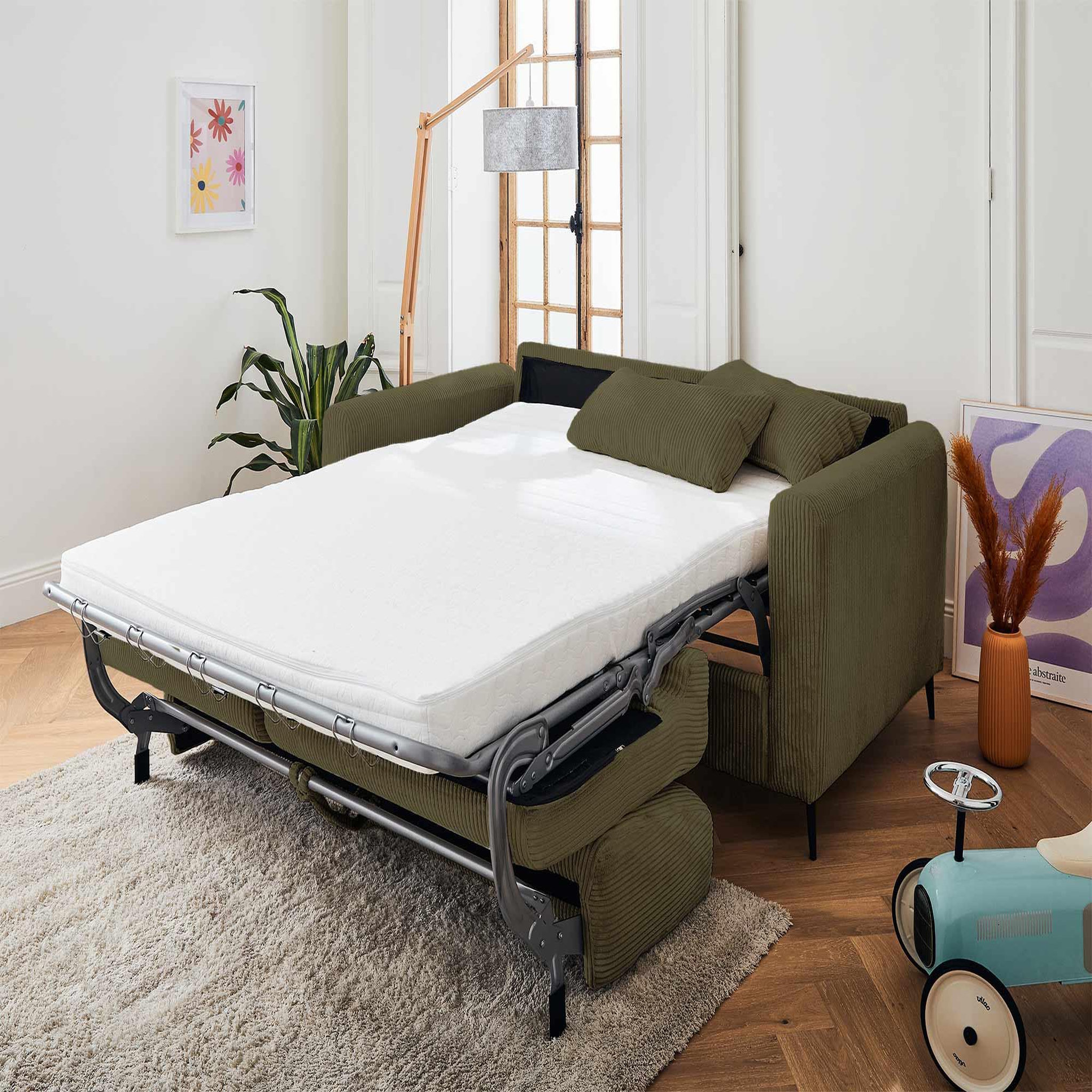 Voir la diapositive 2 : LISA DESIGN Owen - canapé 3 places convertible express couchage quotidien 140 cm matelas 12 cm en velours côtelé