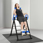 Voir la diapositive 4 : HOMCOM Table d'inversion de musculation pliable ceinture de sécurité réglable angle inversé ajustable 3 niveaux acier bleu noir