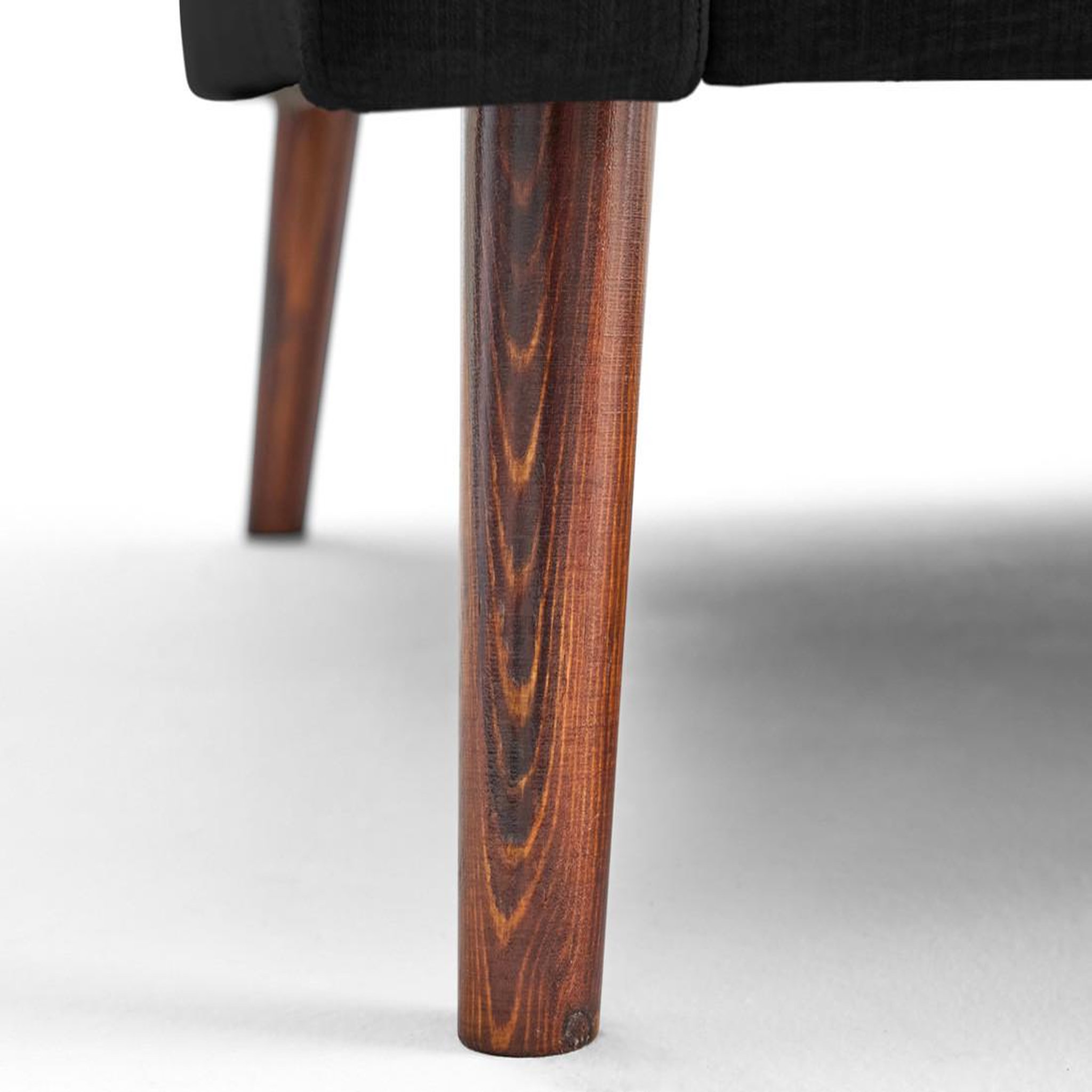 Voir la diapositive 3 : LISA DESIGN Ostrava - canapé droit 2 places en velours pieds en bois