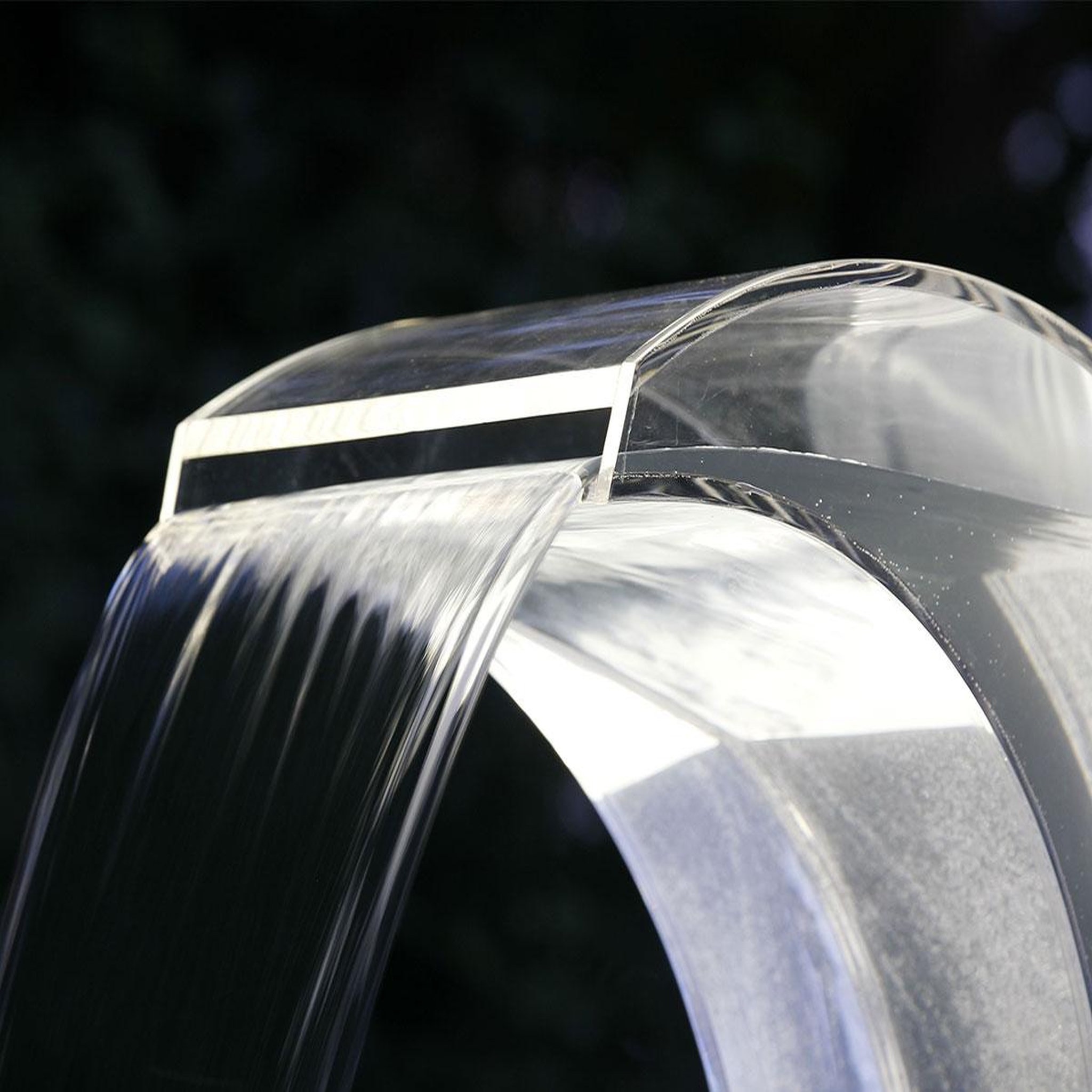Voir la diapositive 3 : Ubbink Cascade de piscine Mamba LED en acrylique transparent - Ubbink