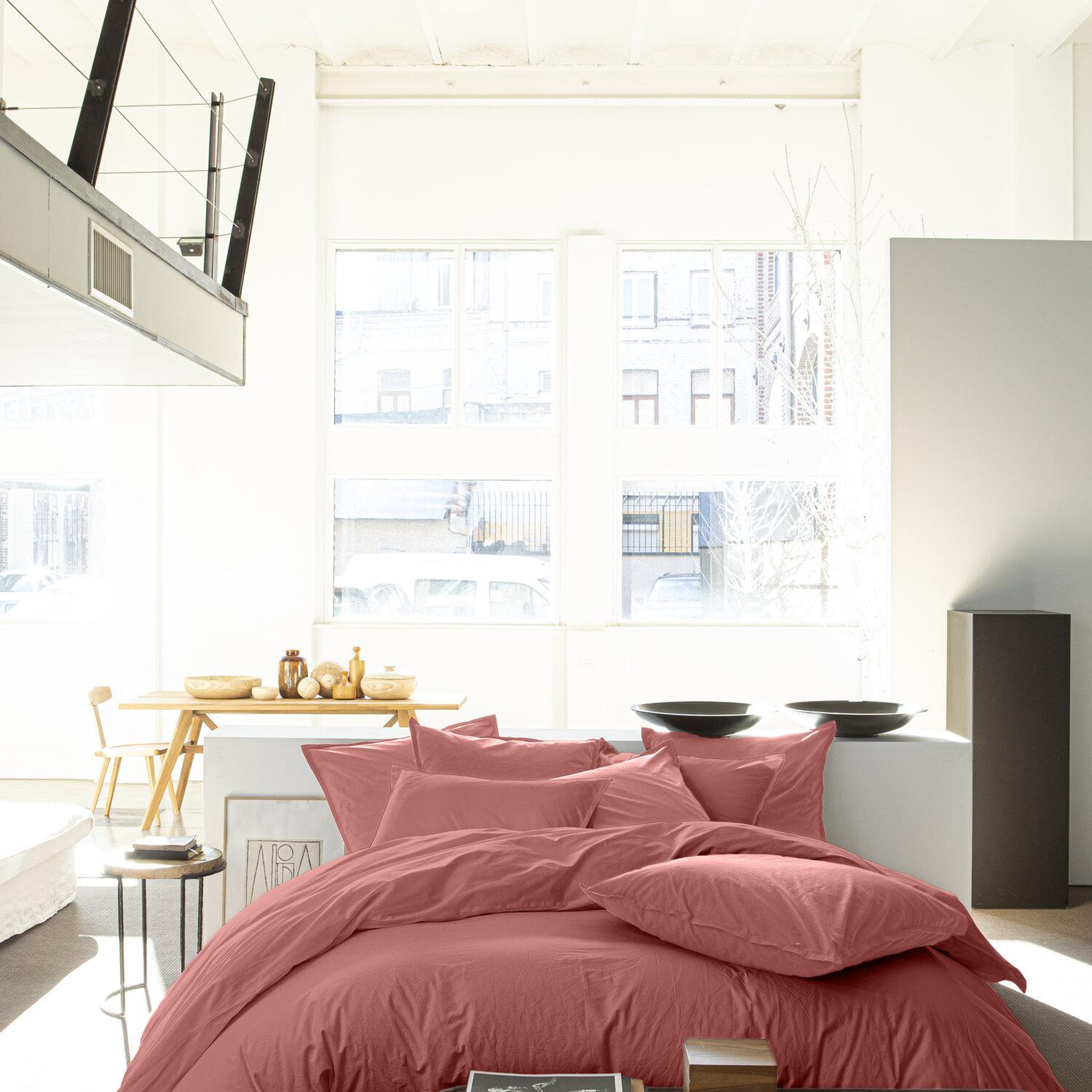 Voir la diapositive 3 : BATON ROUGE Housse de couette 100% percale de coton lavé 80fils/cm² - finition bouteille 40cm - vieux rose