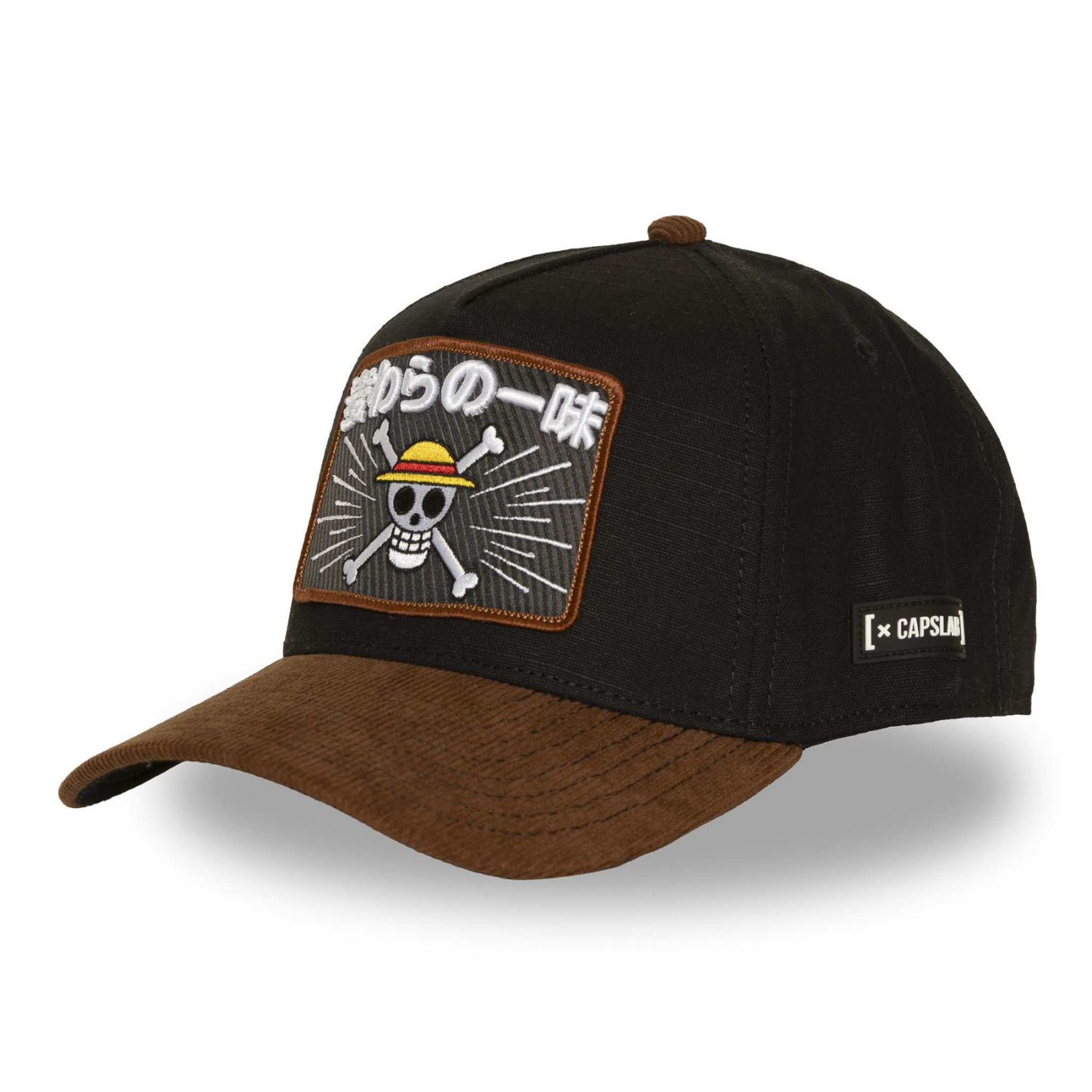 CAPSLAB Casquette trucker avec patch one piece mugiwara. Coloris disponibles : Marron