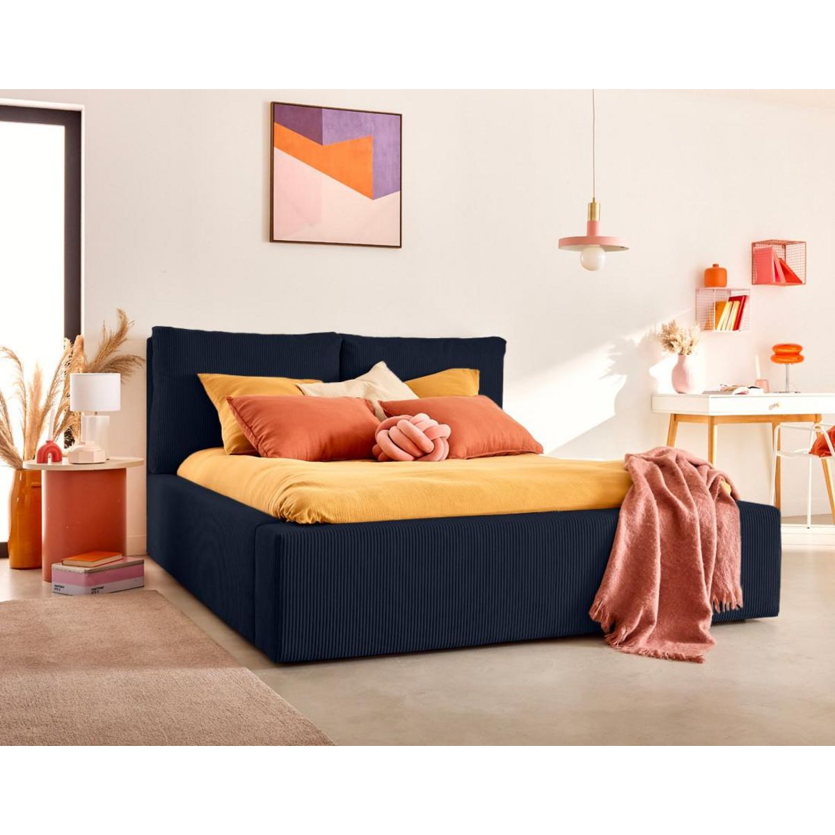 LISA DESIGN Pivoine - lit coffre - 140x190 - en velours côtelé - sommier inclus