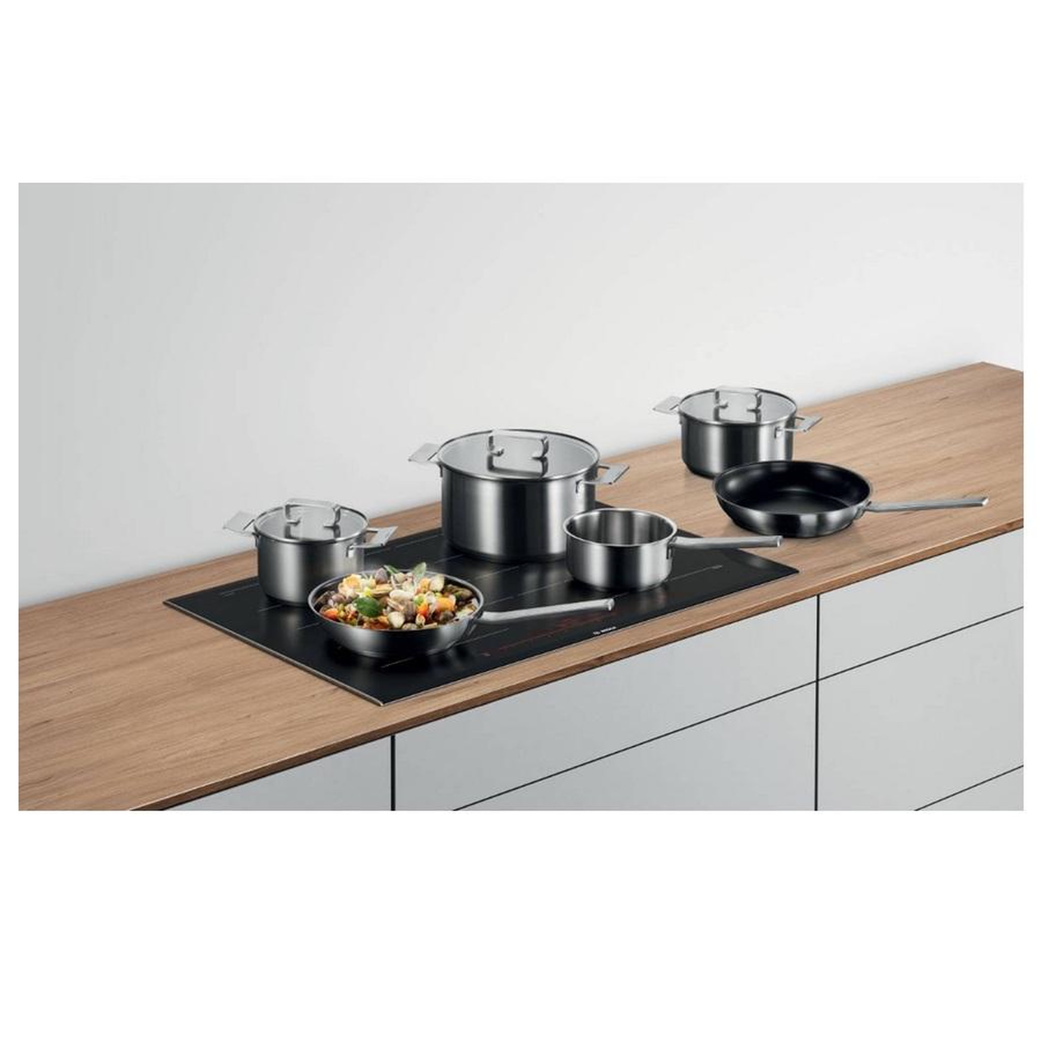 Voir la diapositive 3 : BOSCH Batterie de cuisine 6 pièces inox - hez9se060