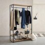 Voir la diapositive 3 : SWEEEK Dressing. vestiaire. portemanteau en métal noir et décor bois. Loft. 3 étagères. une barre de penderie  L 100 x l 40 x H 167cm