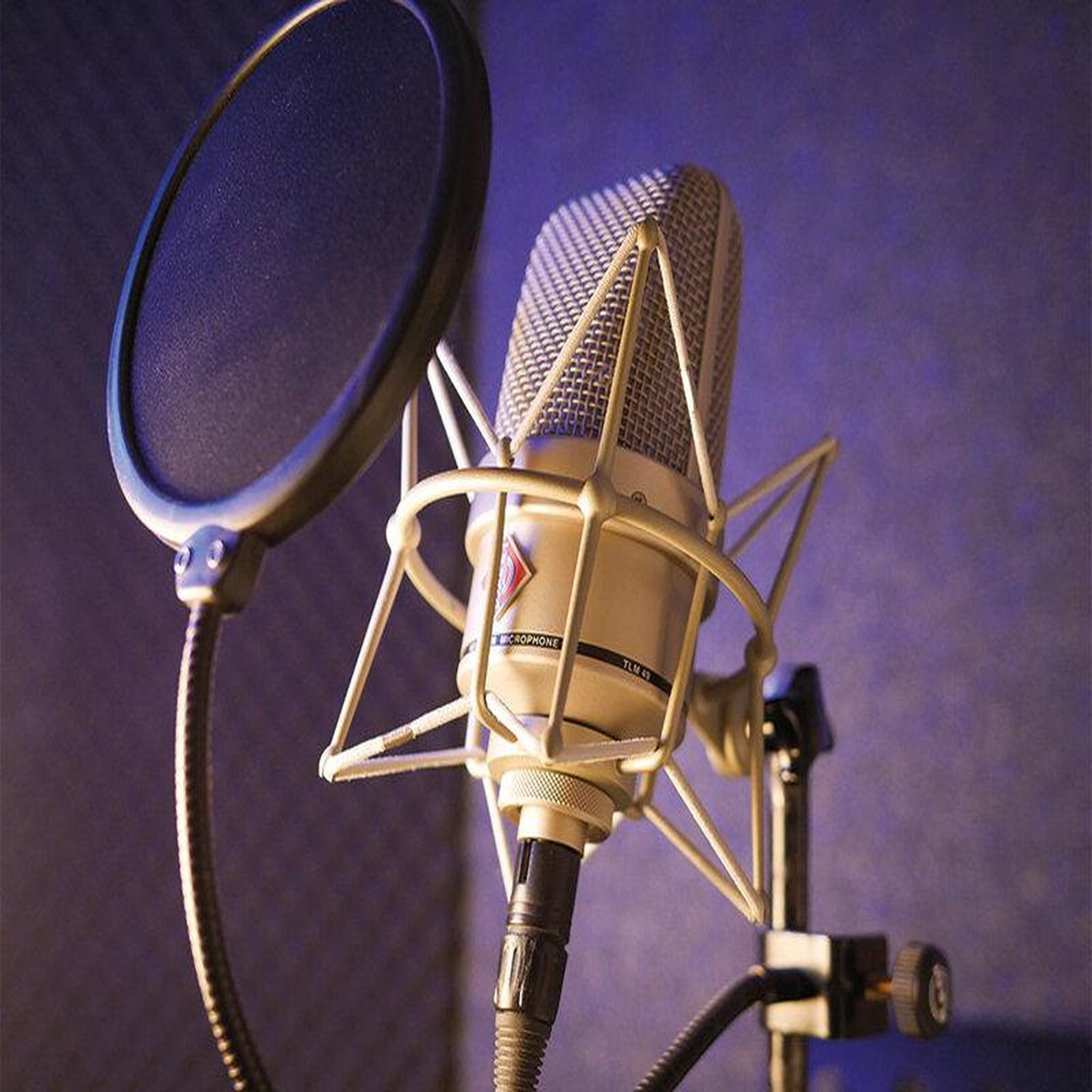 Voir la diapositive 4 : Smartbox Session de chant dans un studio d'enregistrement professionnel à paris - coffret cadeau sport & aventure