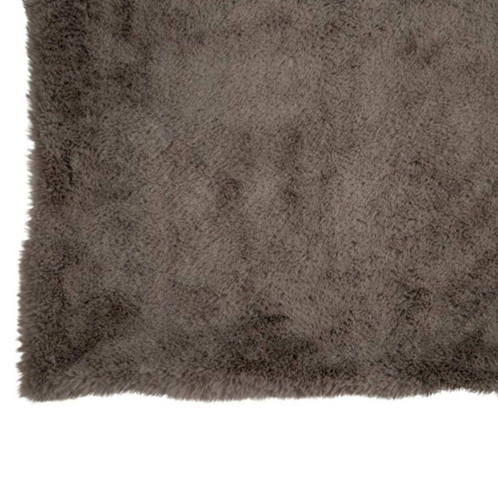 Voir la diapositive 3 : J-LINE Plaid imitation fourrure  cutie  130x180cm gris