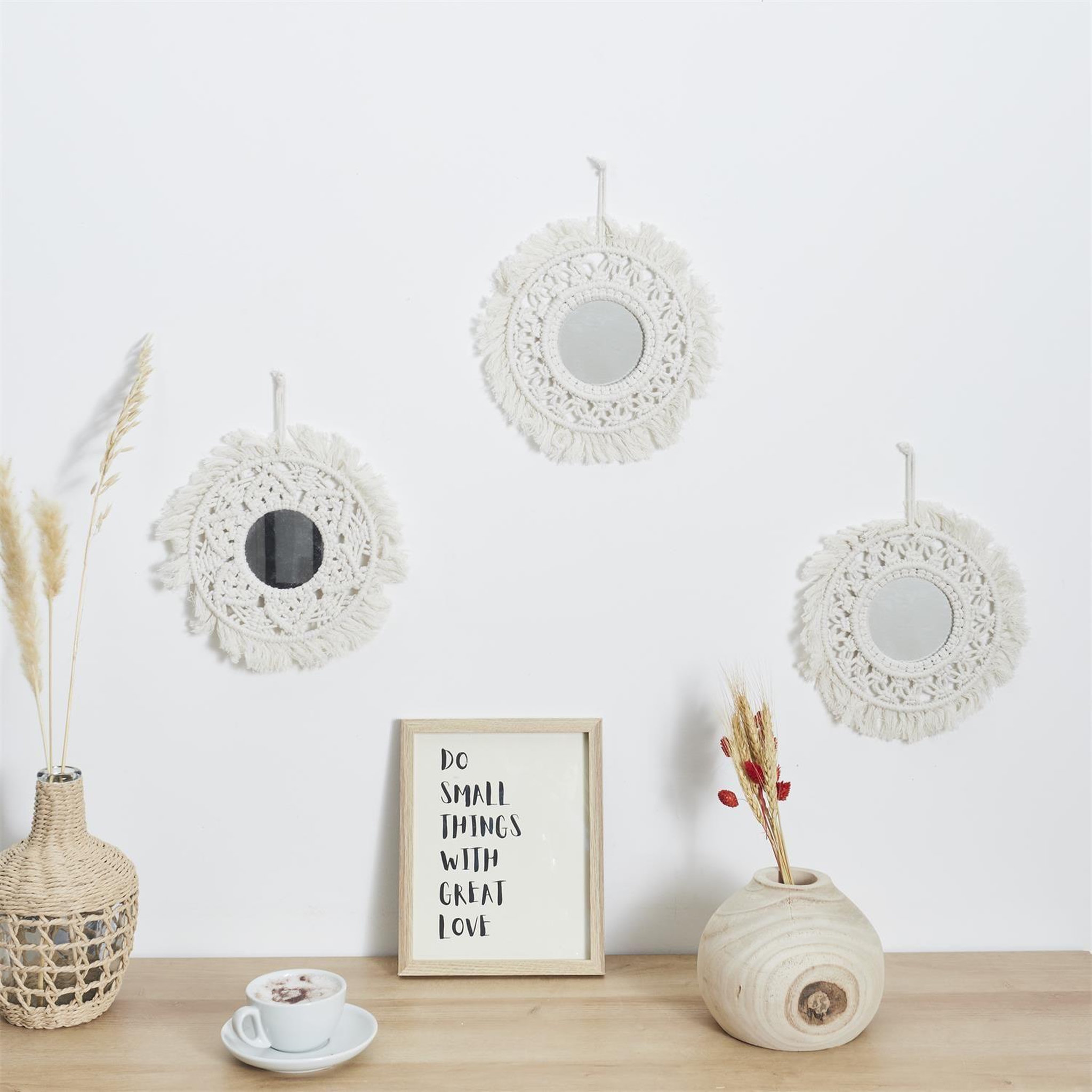 Voir la diapositive 2 : The Home Deco Factory Lot de 3 miroirs ronds bohème - Diam 28 Cm - Beige