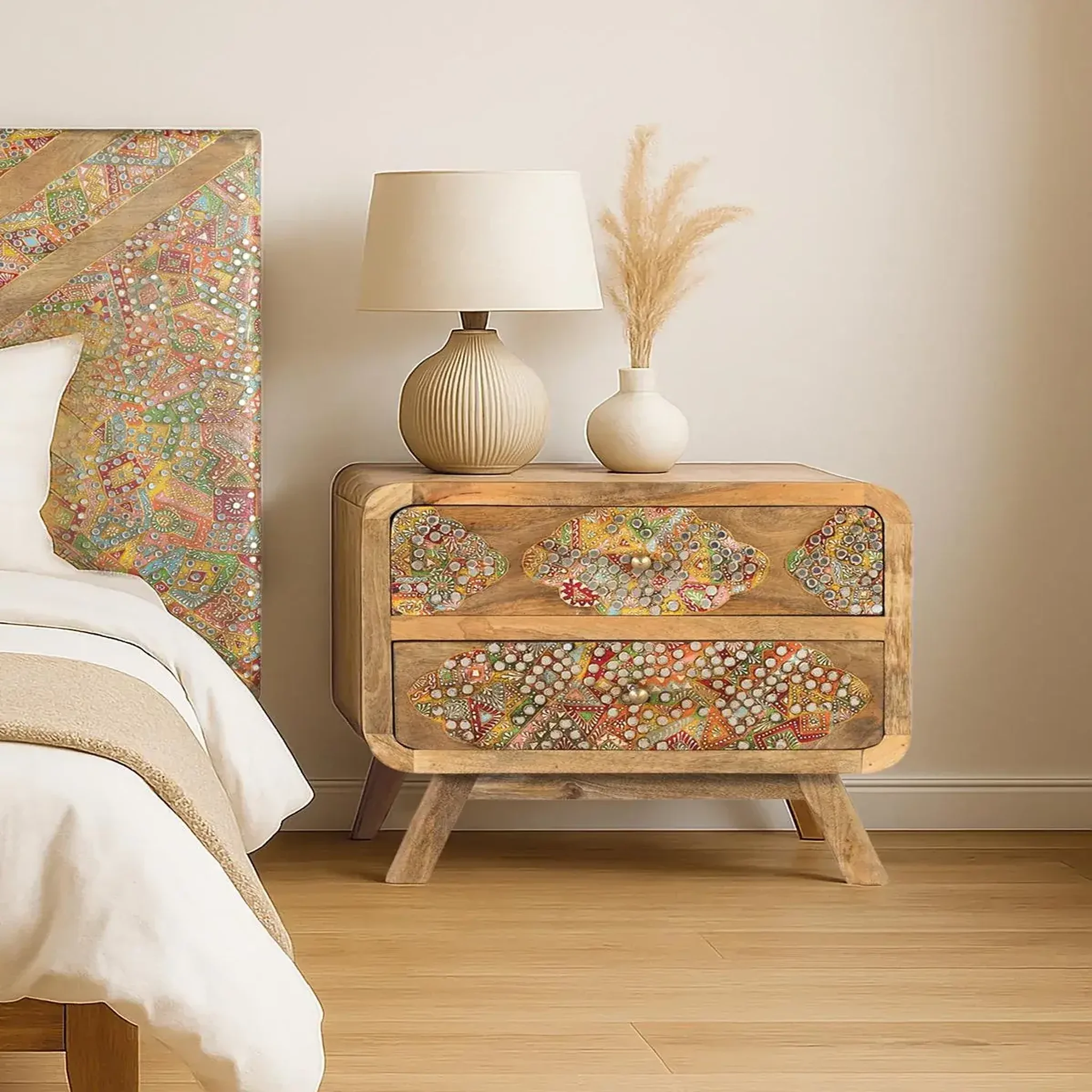 Voir la diapositive 2 : GINER Y COLOMER SL Table de chevet en bois de manguier 50 cm style boho ethnique