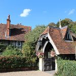 Smartbox Visite en bus de 9h sur les lieux de la série anglaise Inspecteur Barnaby® pour 2 personnes - Coffret Cadeau Multi-thèmes