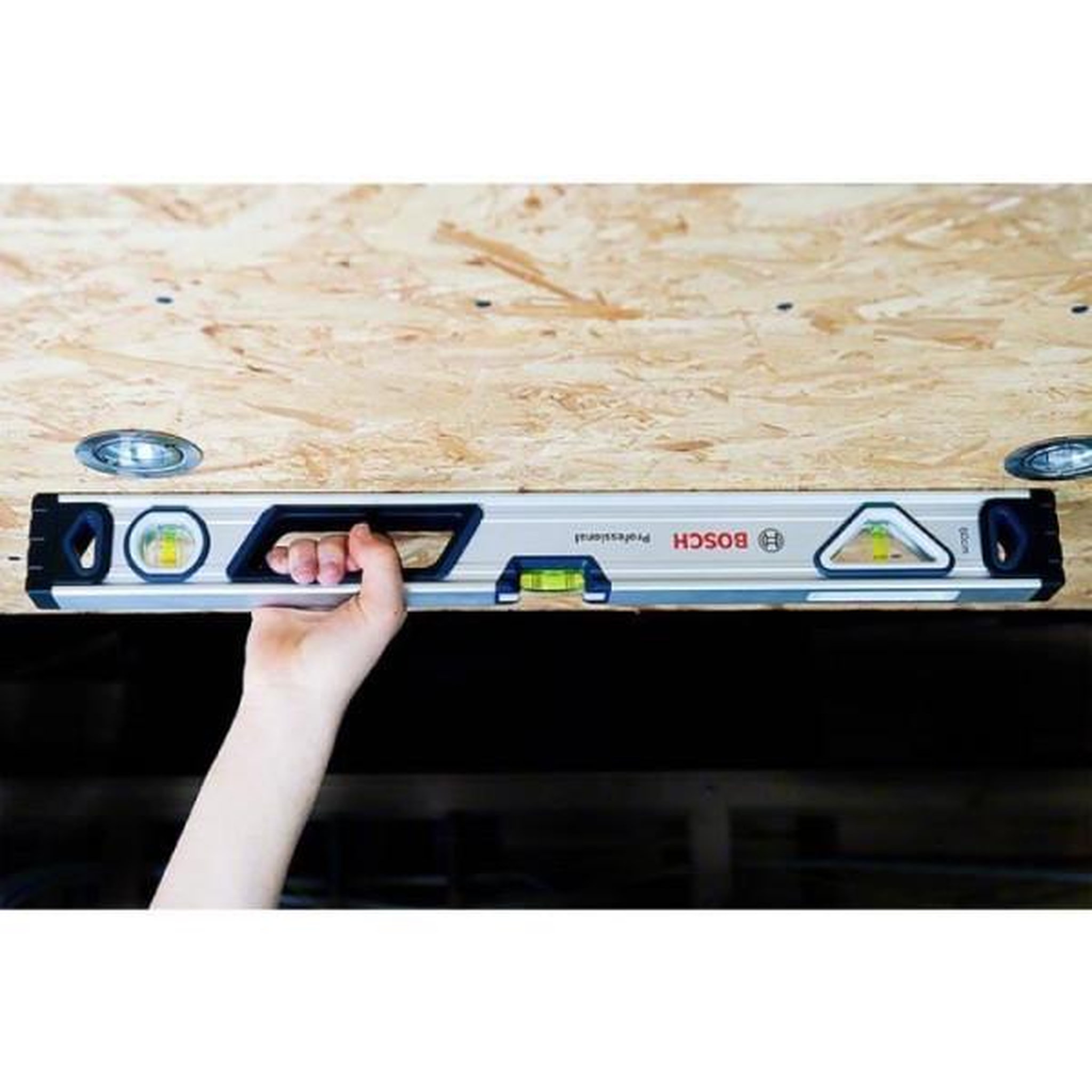 Voir la diapositive 3 : BOSCH Bosch Professional - Niveau a bulle magnetique 60cm