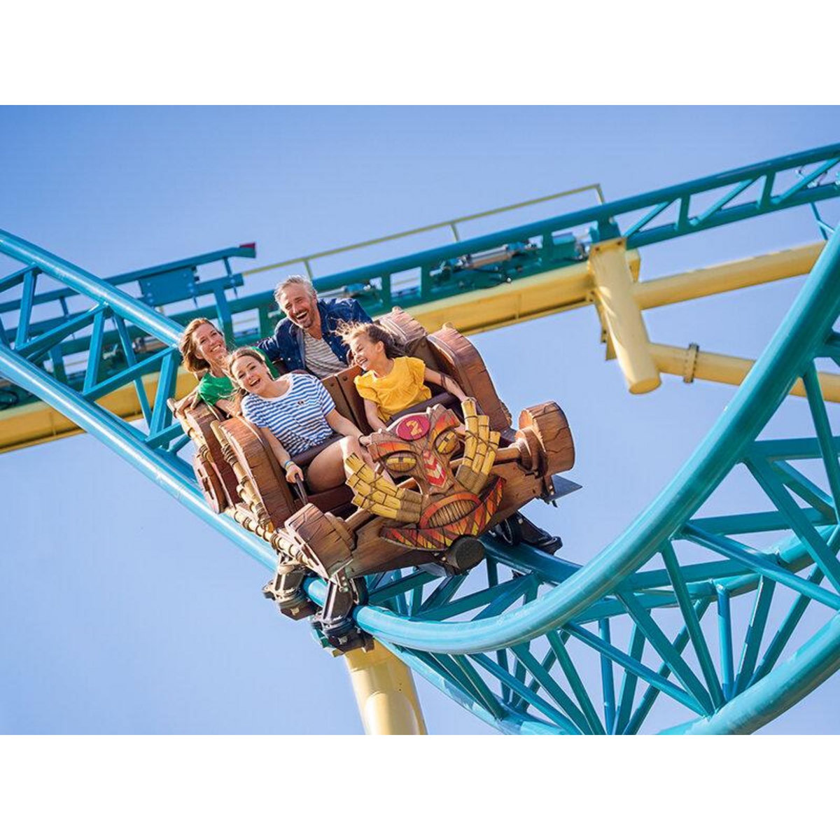 Smartbox Entrée à Walibi Belgium en 2025 pour 1 adulte et 1 enfant - Coffret Cadeau Sport & Aventure