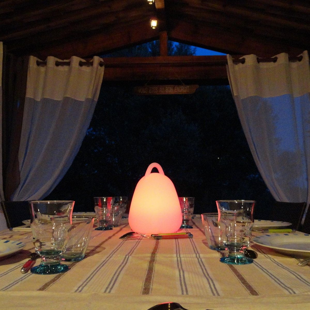 Lumisky Lot 2 Baladeuses sans fil waterproof LED LIBERTY Blanc Polyéthylène 24X18CM