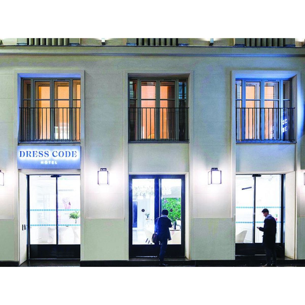 Smartbox Escapade en hôtel 4* à Paris avec accès privatif au spa et coupe de champagne - Coffret Cadeau Séjour