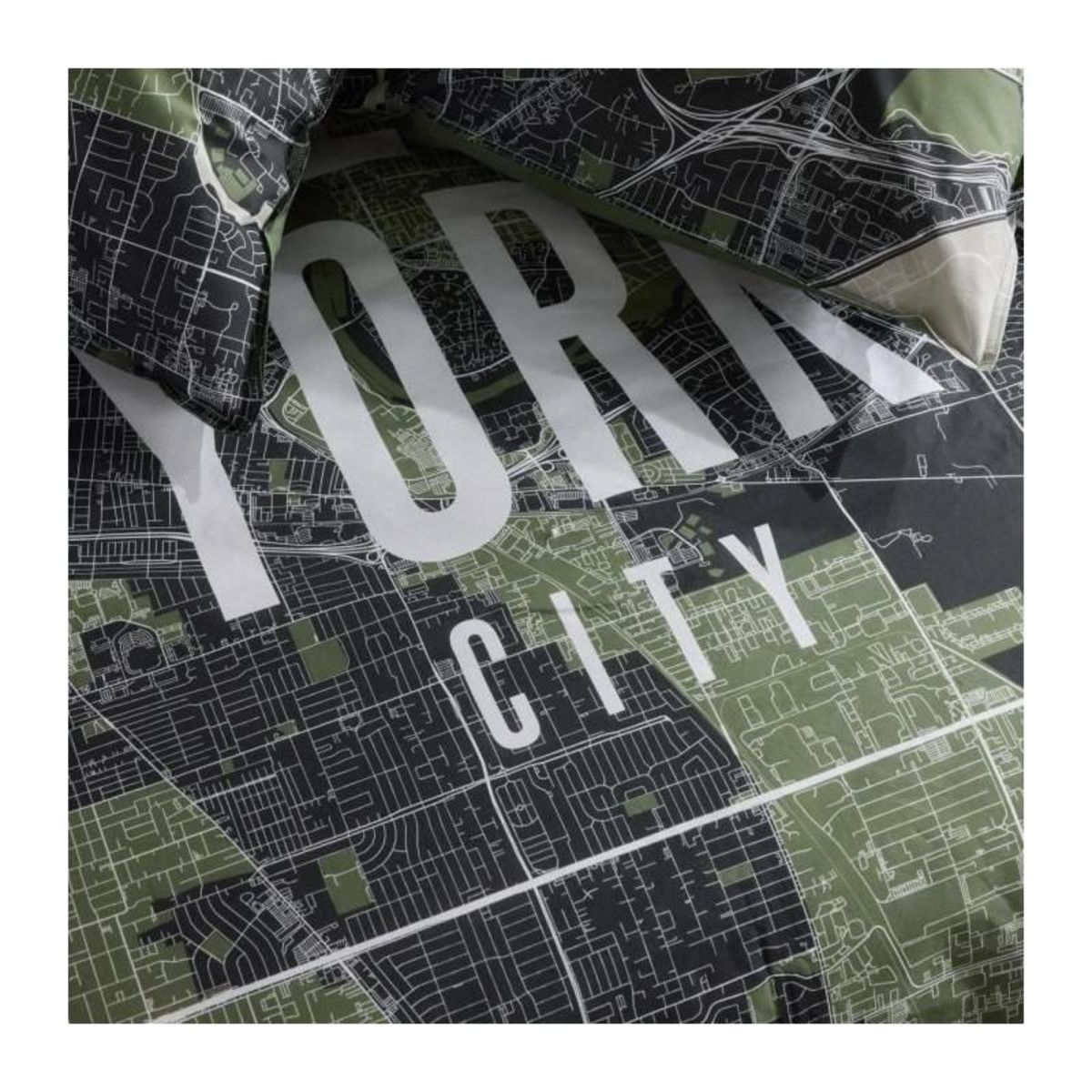 Today Parure de lit - TODAY - JAVA - 2 personnes - 240x220 cm - Coton - Imprimé New York - Vert
