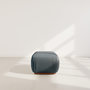 Voir la diapositive 6 : LISA DESIGN Penelope - pouf en velours texturé