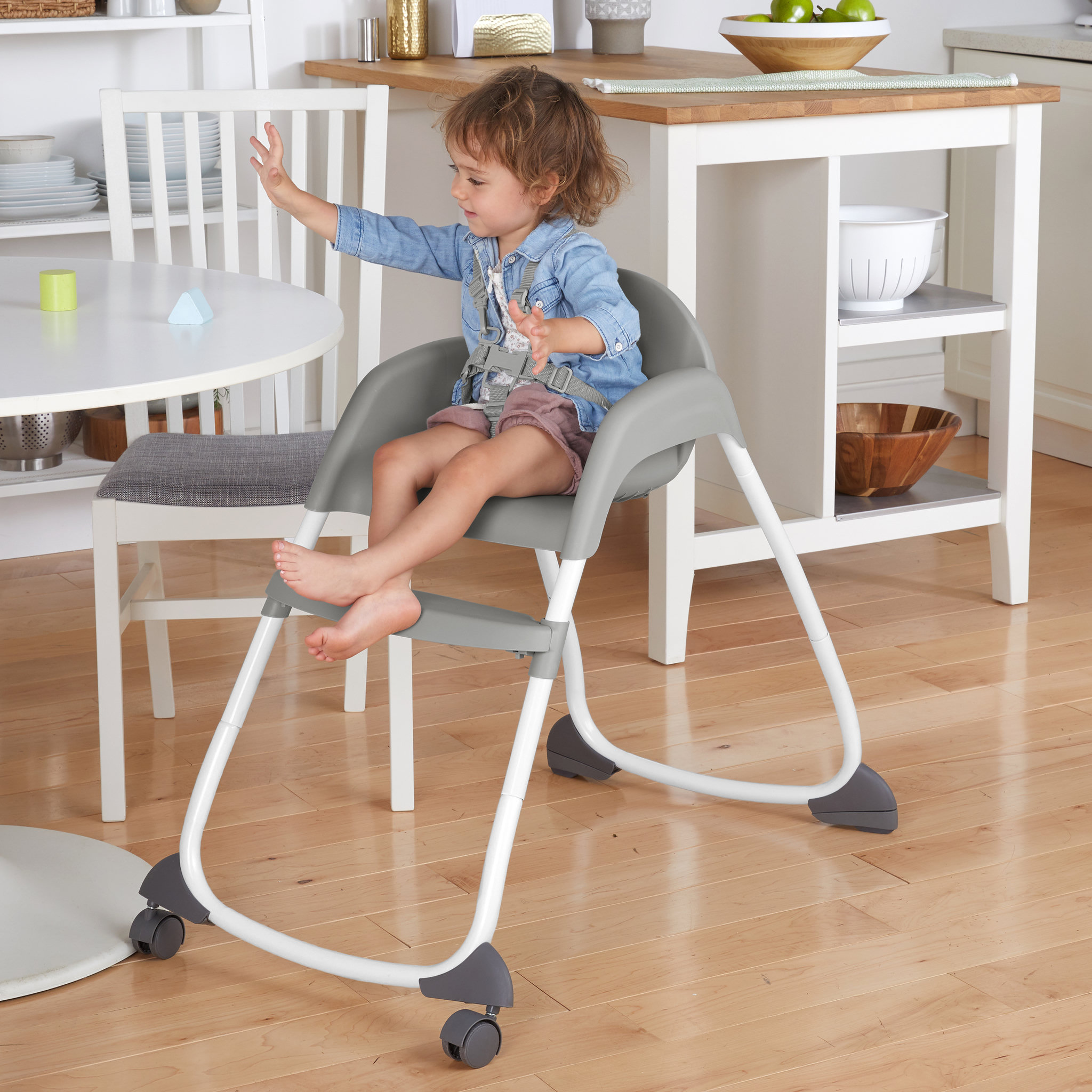 Voir la diapositive 8 : Ingenuity Chaise haute évolutive 3 en 1 Nash