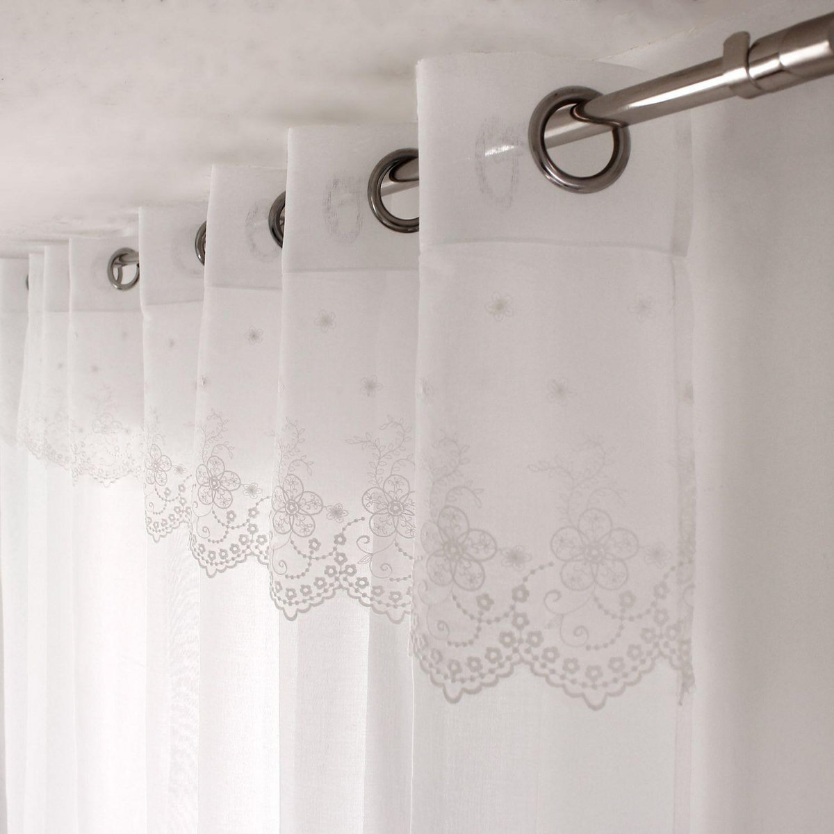 TOILINUX Voilage avec motif brodé MASSALA - 140 x 240 cm - Blanc