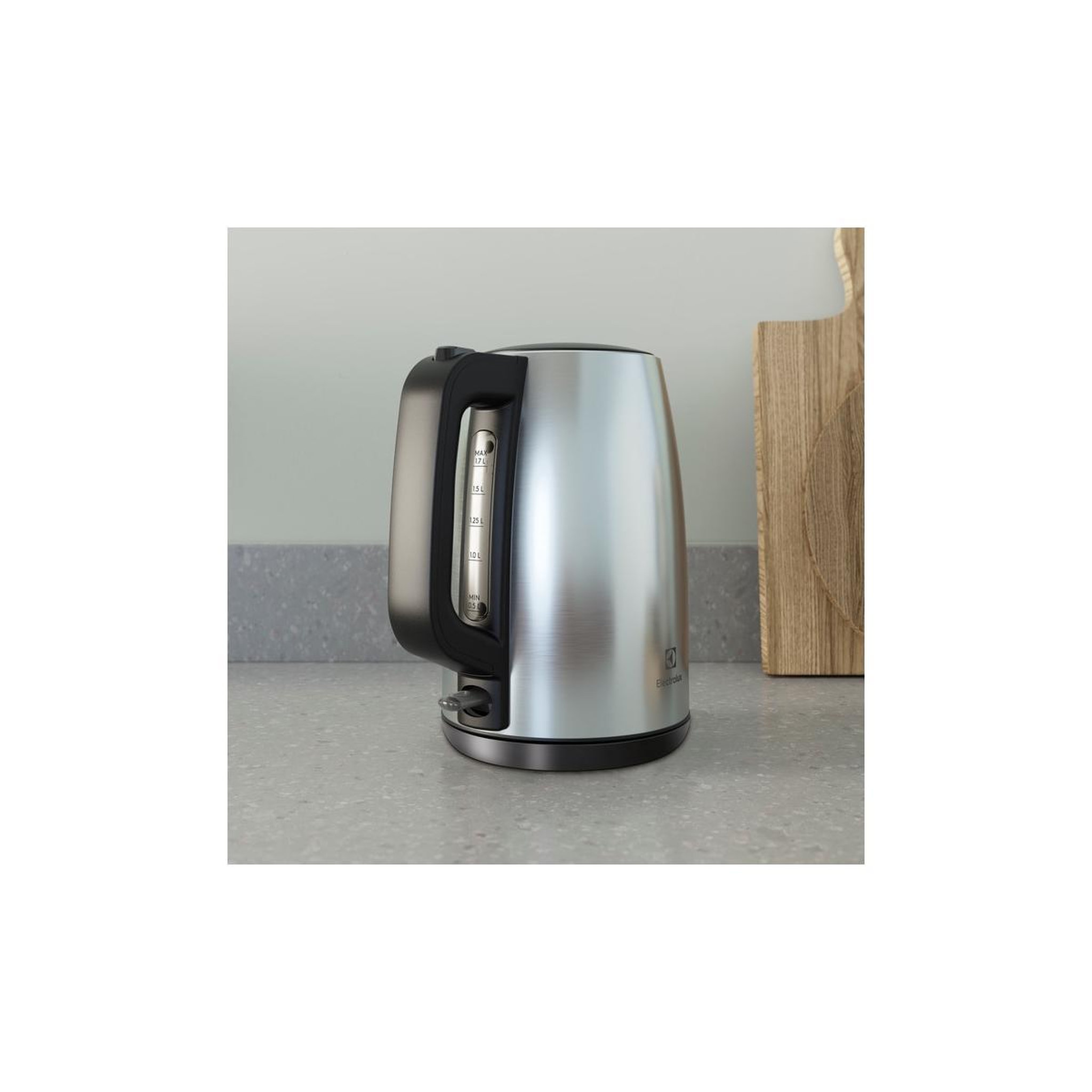 Voir la diapositive 3 : ELECTROLUX Bouilloire Electrolux 1,7 litre acier inoxydable