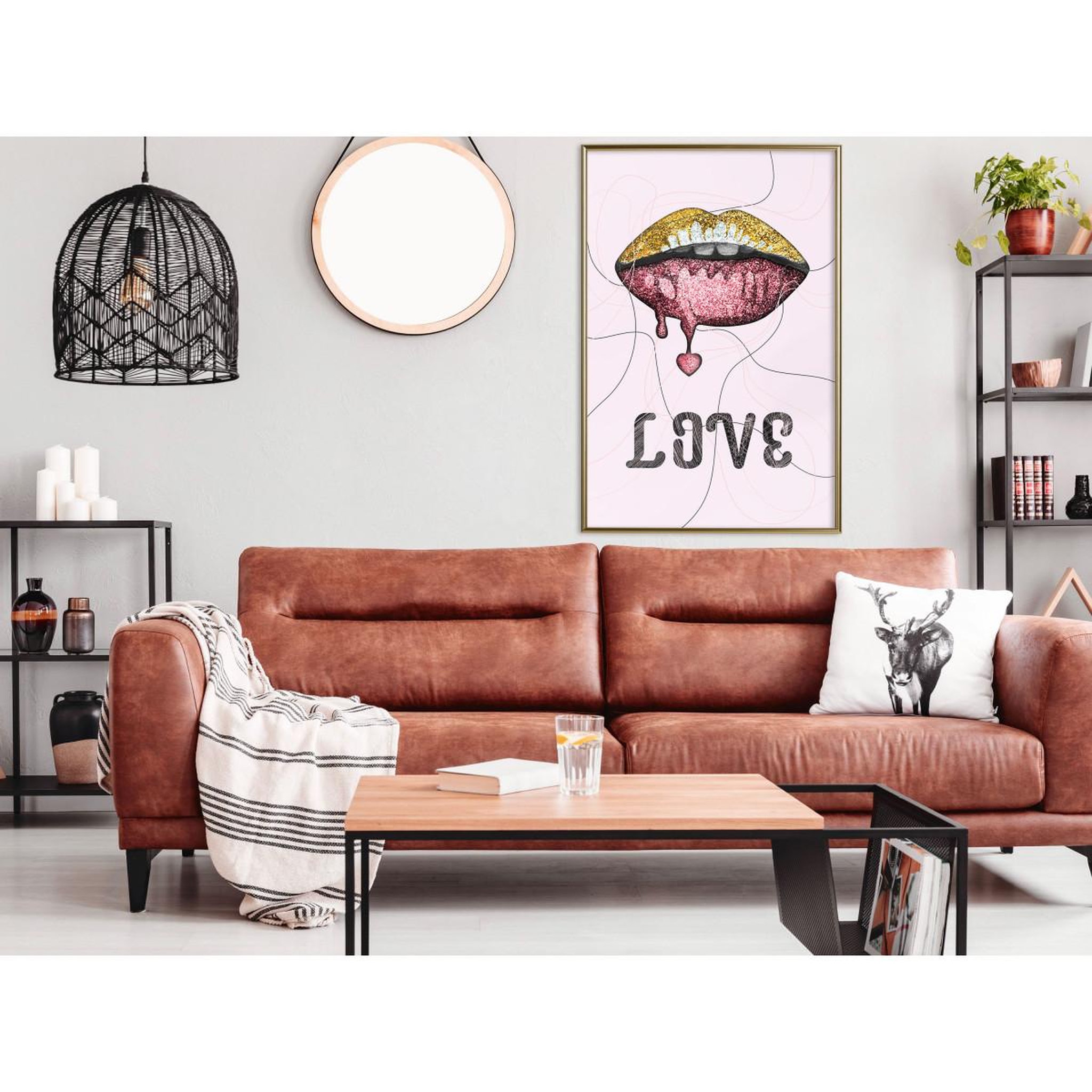 Voir la diapositive 2 : Paris Prix Affiche murale encadrée  lip gloss and love