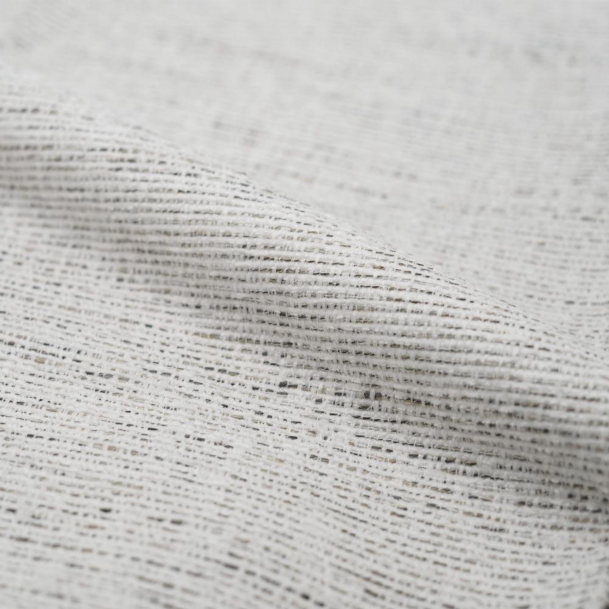 Voir la diapositive 3 : MAISON PAVANE Lot de 2 chaises en tissu gris clair chiné et pieds en métal noir-nao