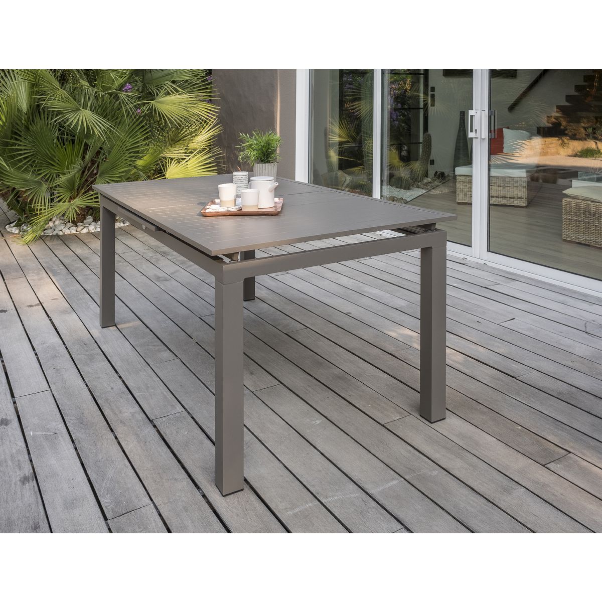 DCB GARDEN Salon de jardin 6 personnes aluminium sable ZAHARA