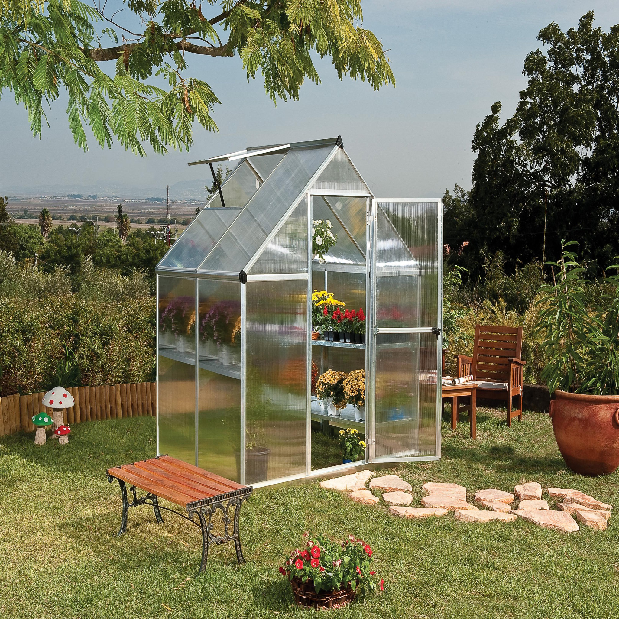 Voir la diapositive 2 : Canopia by PALRAM Serre de jardin - Polycarbonate - 2,3m² - MYTHOS