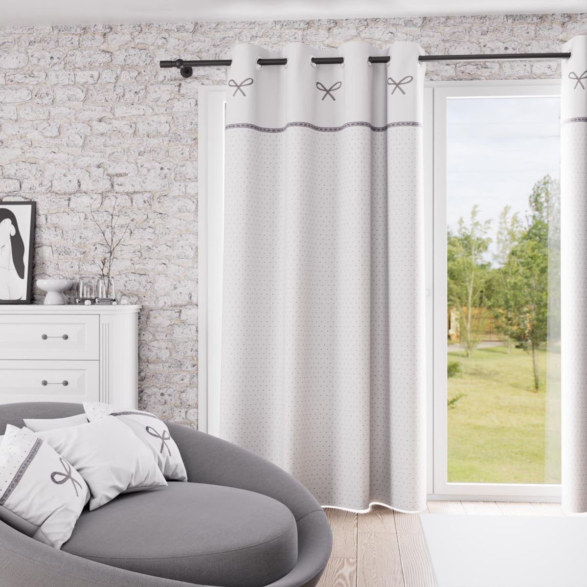 SOLEIL D'OCRE Rideau à oeillets brodé en coton 135x250 cm EMILIE, par Soleil d'ocre