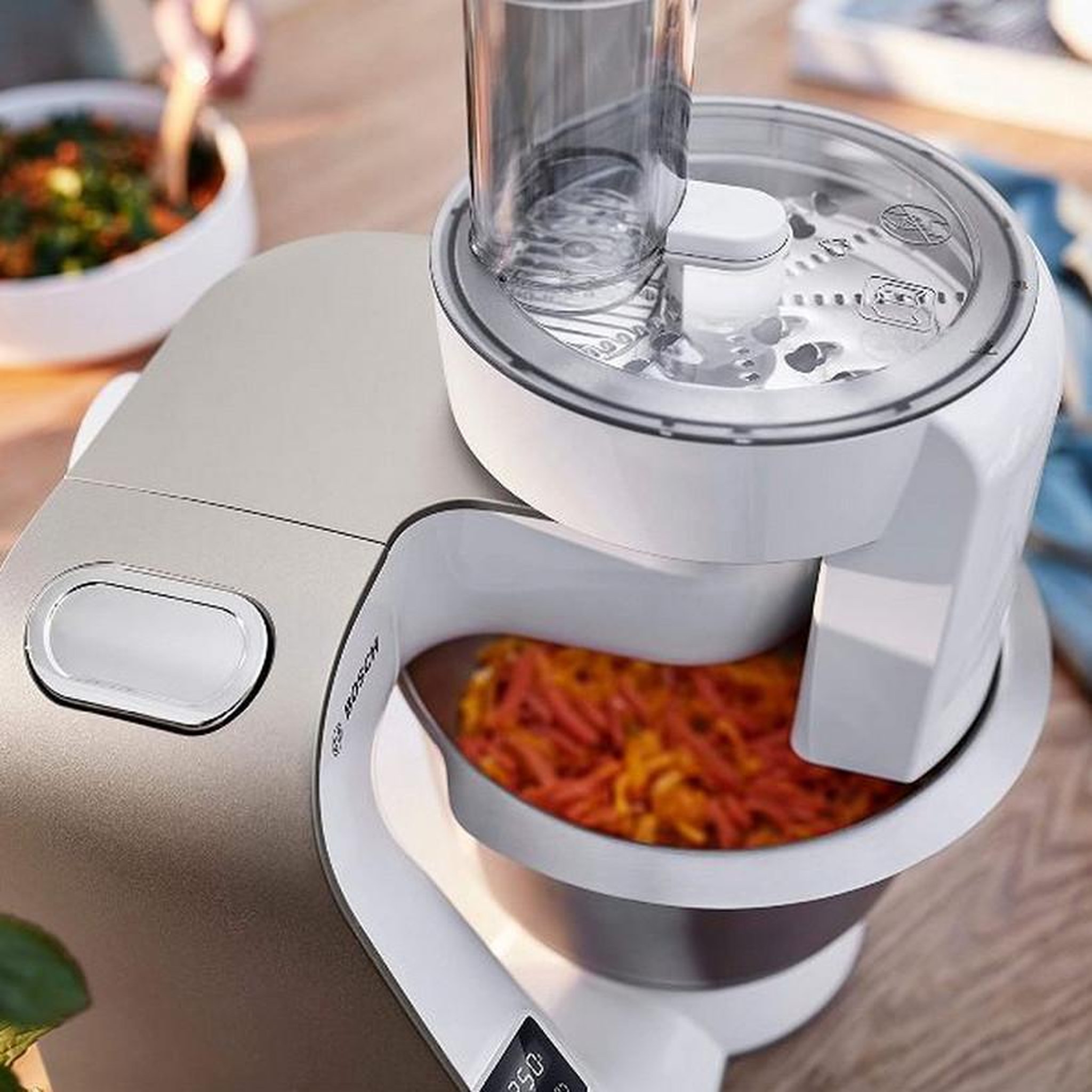 Voir la diapositive 4 : BOSCH Robot pâtissier multifonction 3.9l 1000w blanc/champagne - mum5xw20