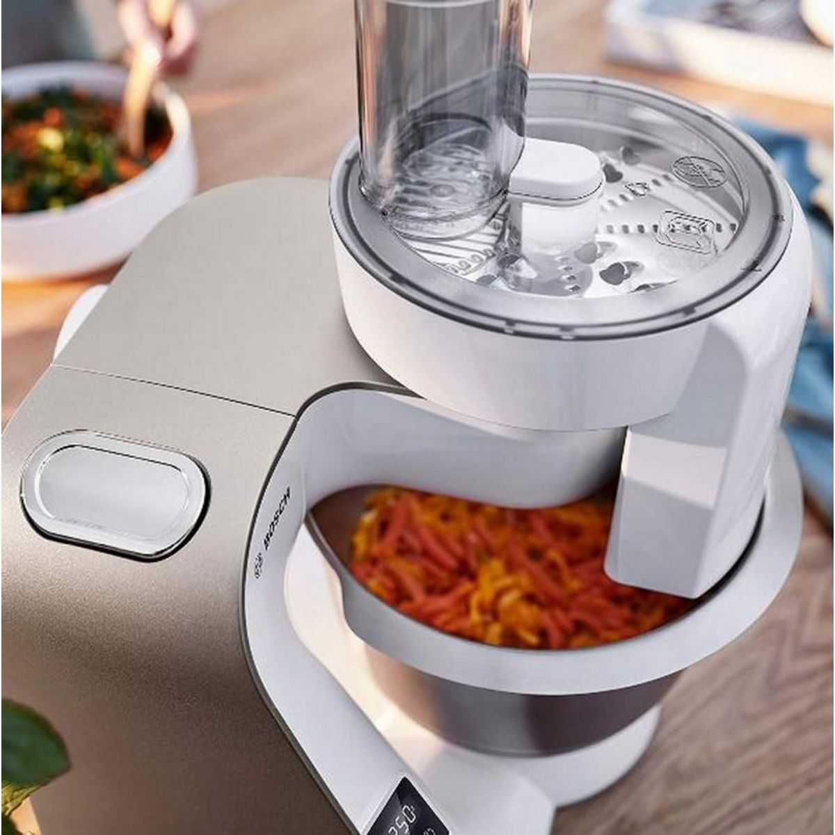 BOSCH Robot pâtissier multifonction 3.9l 1000w blanc/champagne - mum5xw20