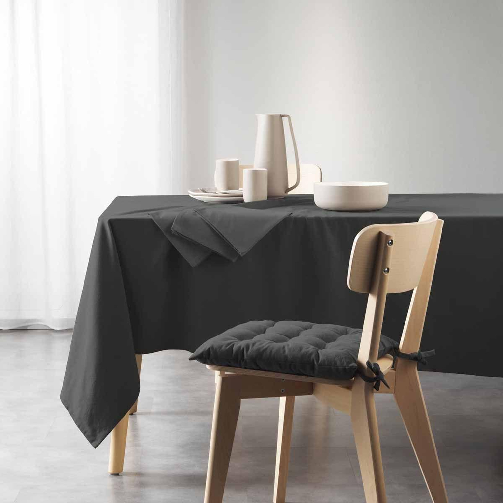 Douceur d'Intérieur Nappe rectangulaire  mistral  140x240cm anthracite