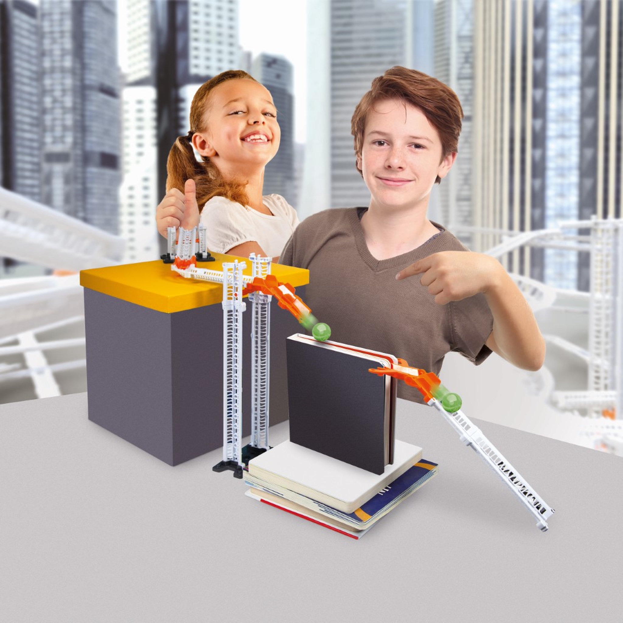 Voir la diapositive 7 : CLEMENTONI Un coffret action & réaction - Kit de démarrage