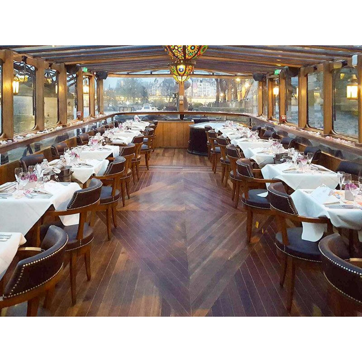 Smartbox Croisière de 2h sur la Seine avec dîner gastronomique, vin et champagne - Coffret Cadeau Gastronomie