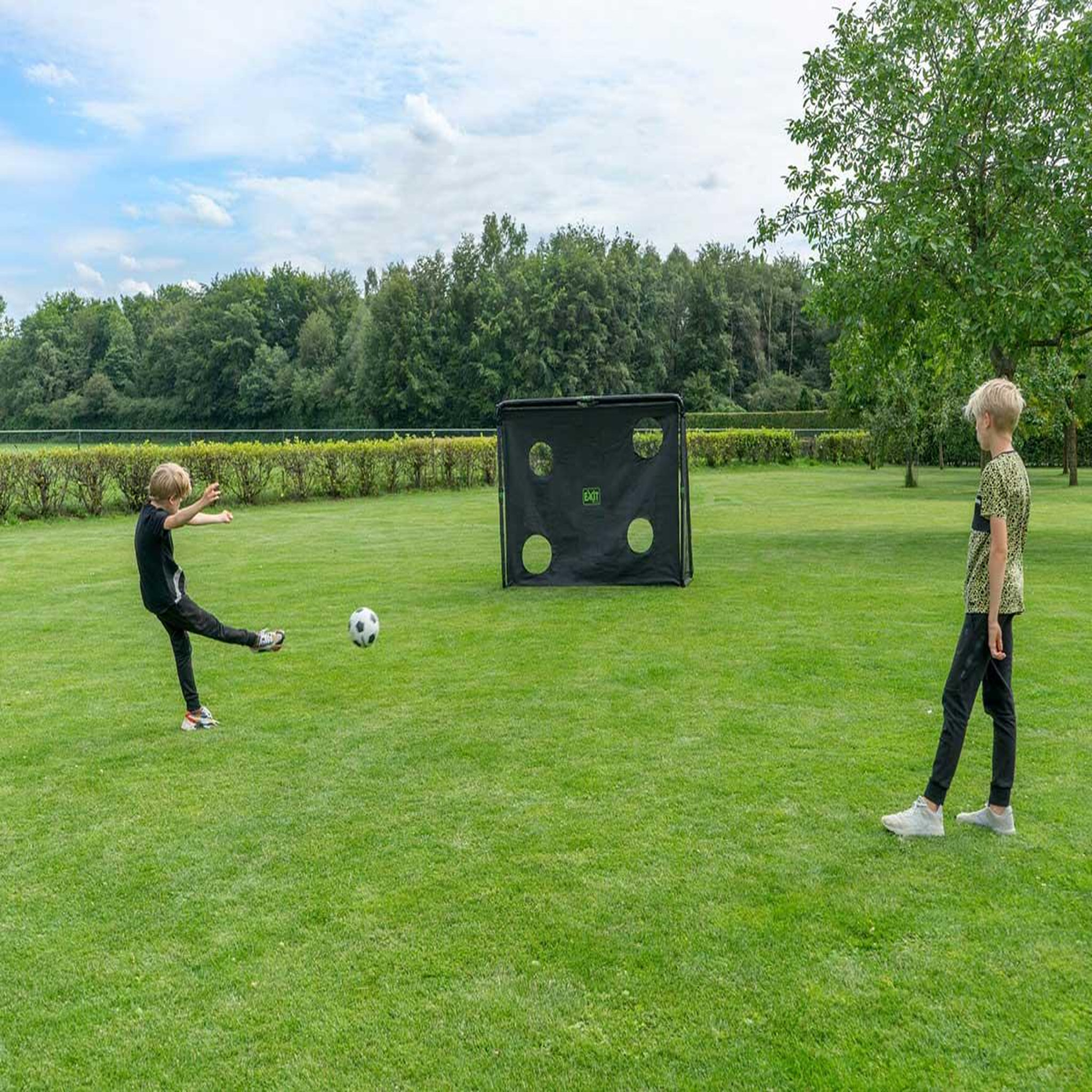 Voir la diapositive 5 : EXIT TOYS But de football en acier coppa 2,20 x 1,70 m - exit toys