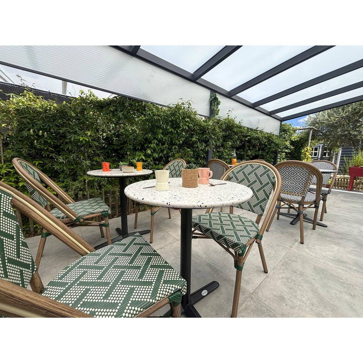 Paris Prix Ensemble Table de Jardin en Terrazzo & 2 Chaises  Bistro  60cm Vert