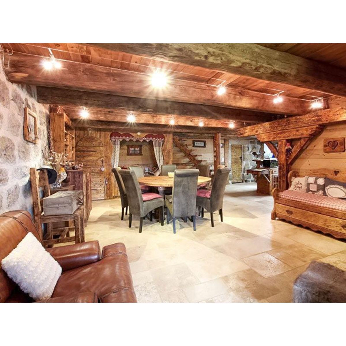 Smartbox 2 jours insolites en tiny house avec dîner au cœur des montagnes d'Ardèche - Coffret Cadeau Séjour