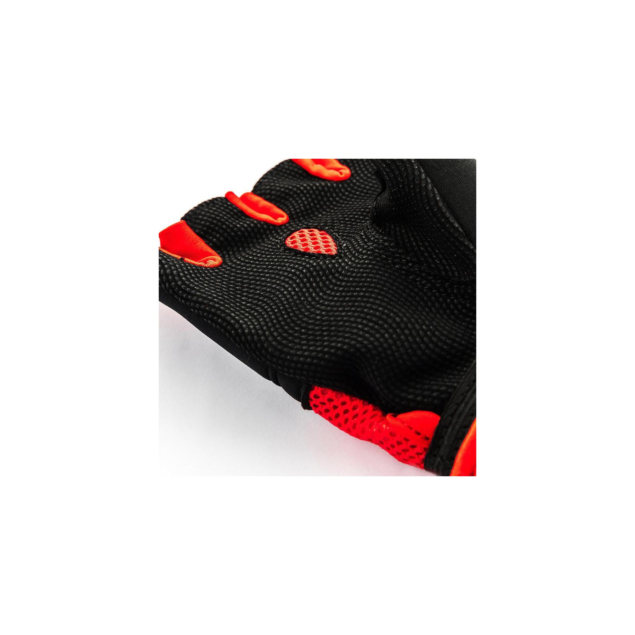 Voir la diapositive 5 : UFC Mitaines sous gant Gel - UFC - Noir et rouge - Taille S/M