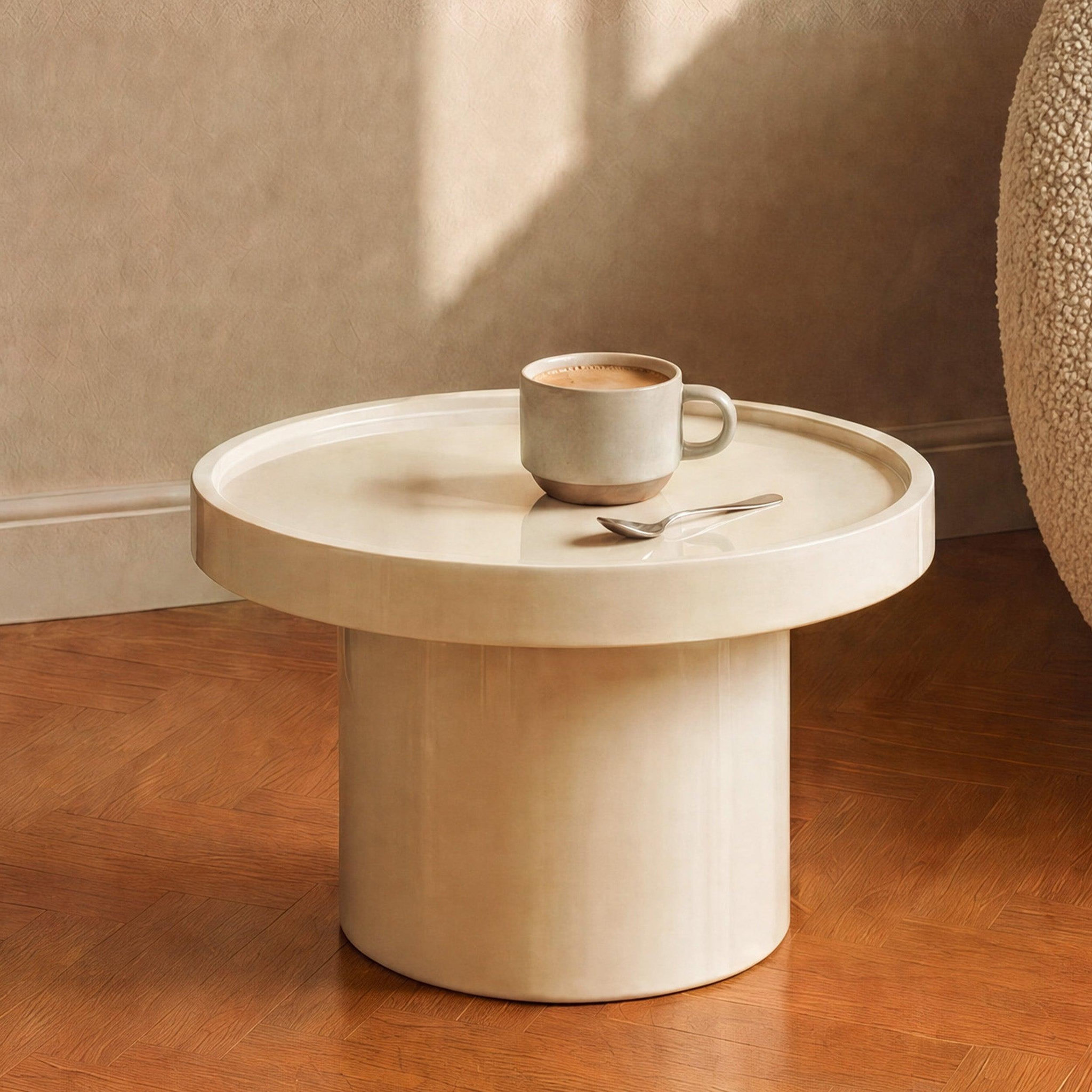 Voir la diapositive 2 : MAISON PAVANE Table d'appoint en mdf laqué blanc cassé, d50 cm-nora