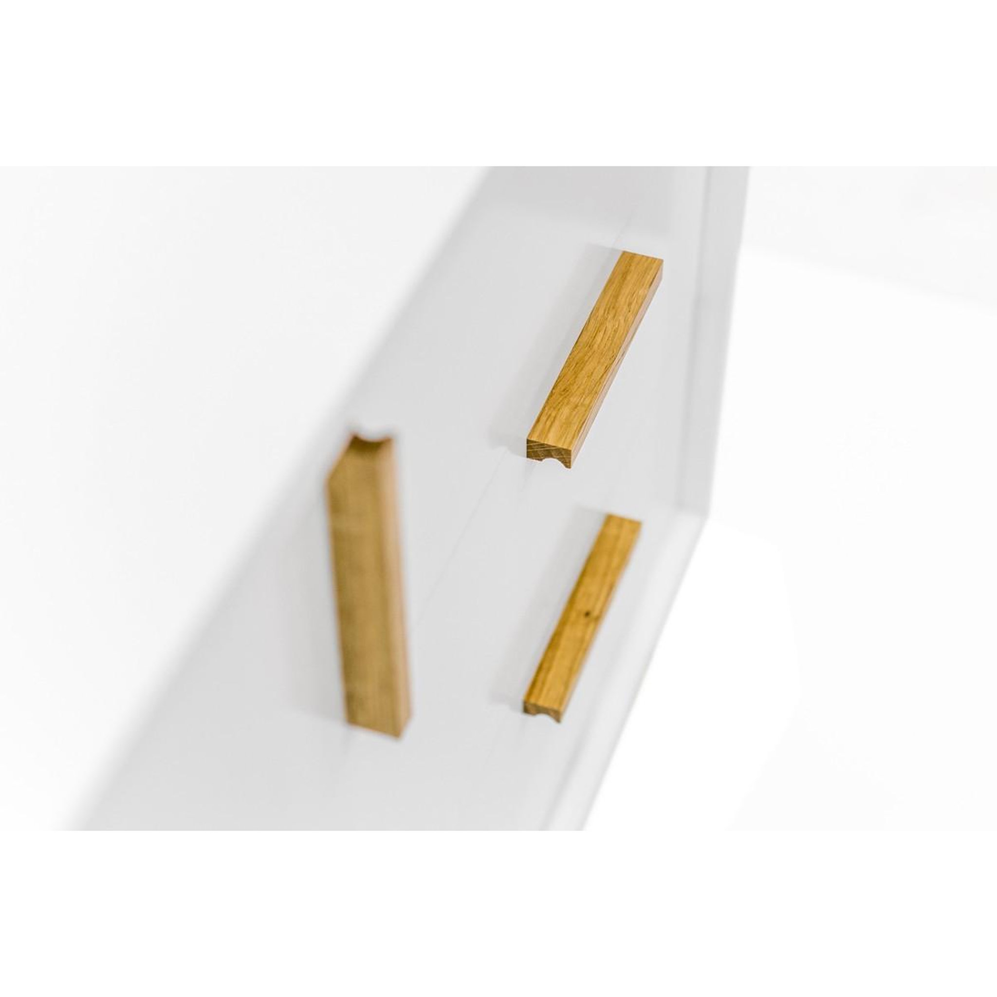 Voir la diapositive 4 : Paris Prix Buffet 3 tiroirs & 2 portes  kensal  149cm chêne & blanc