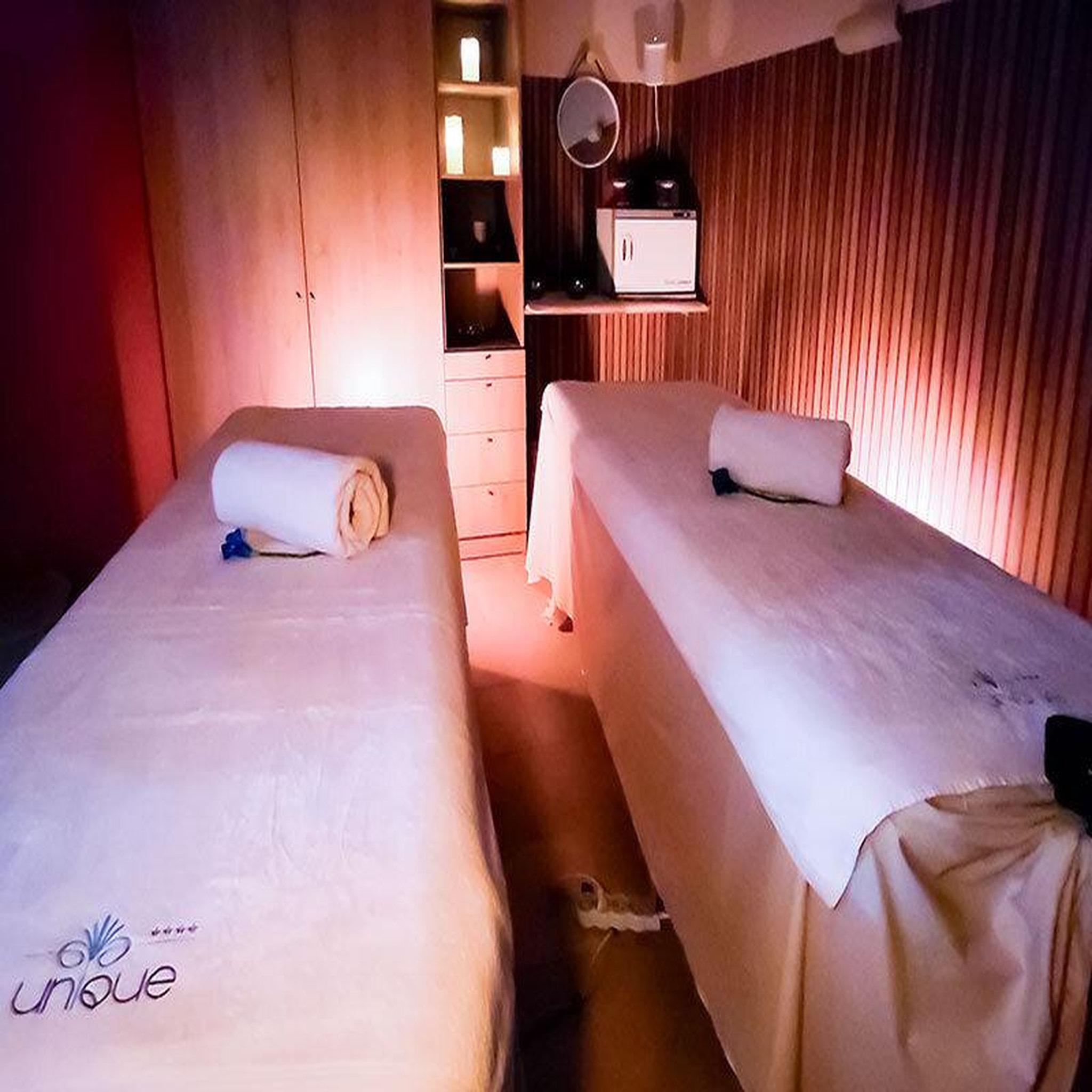 Voir la diapositive 3 : Smartbox 3 jours en studio dans un hôtel 4* avec massage et spa privatif à saint-raphaël - coffret cadeau séjour