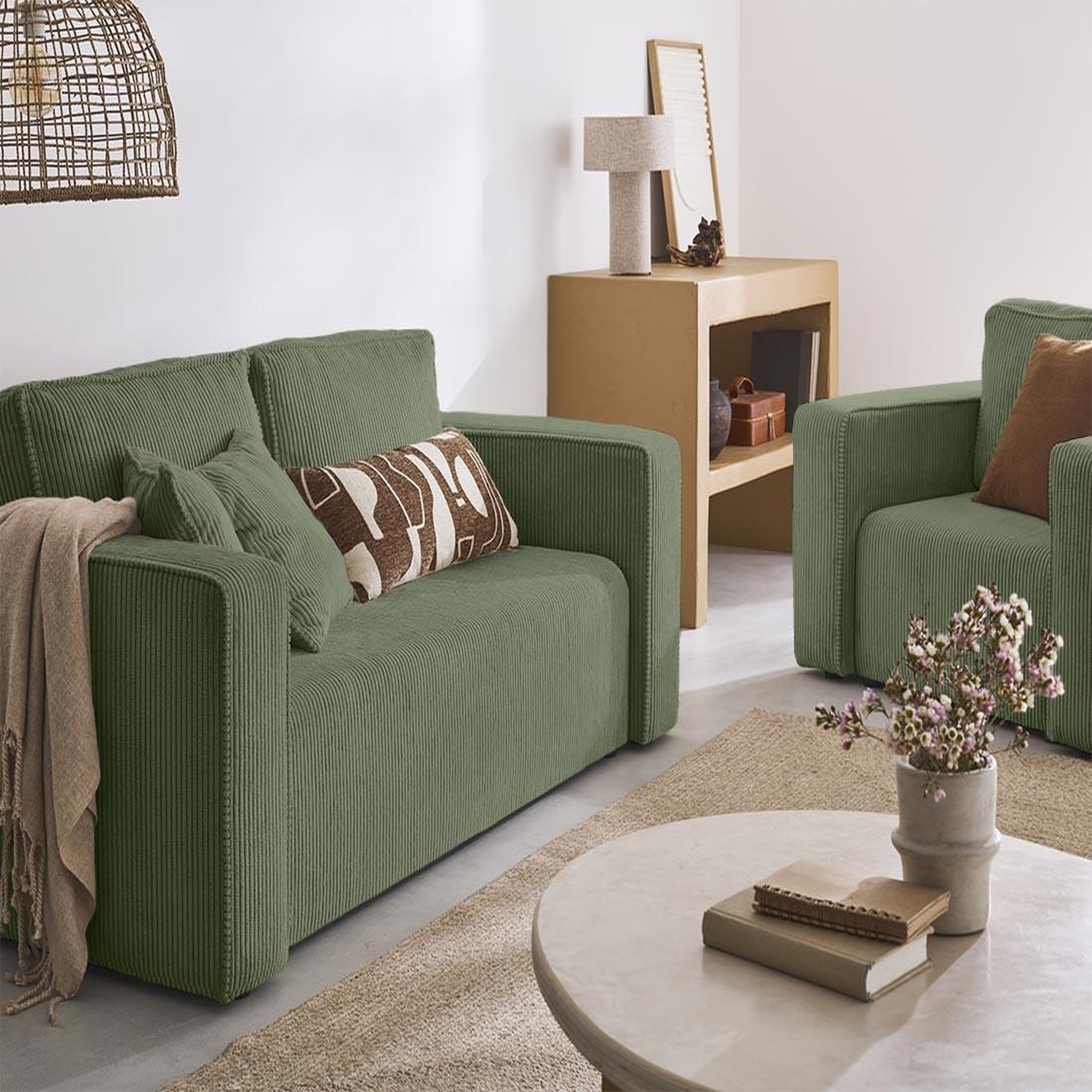 Voir la diapositive 2 : BEST MOBILIER Topaze - canapé droit 2 places - en velours côtelé
