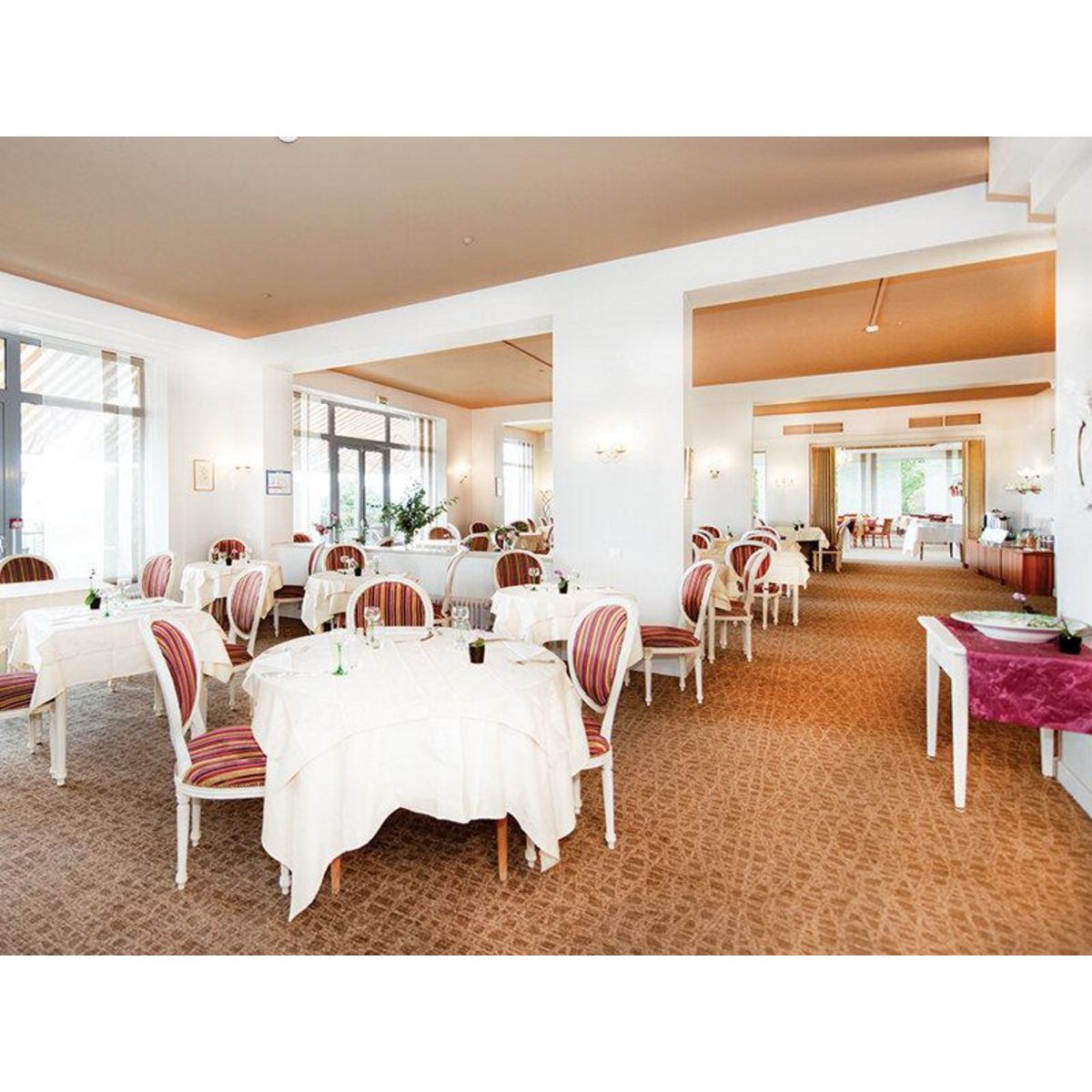 Smartbox Séjour relaxant : 2 jours près de Colmar avec dîner et accès à l'espace bien-être - Coffret Cadeau Séjour