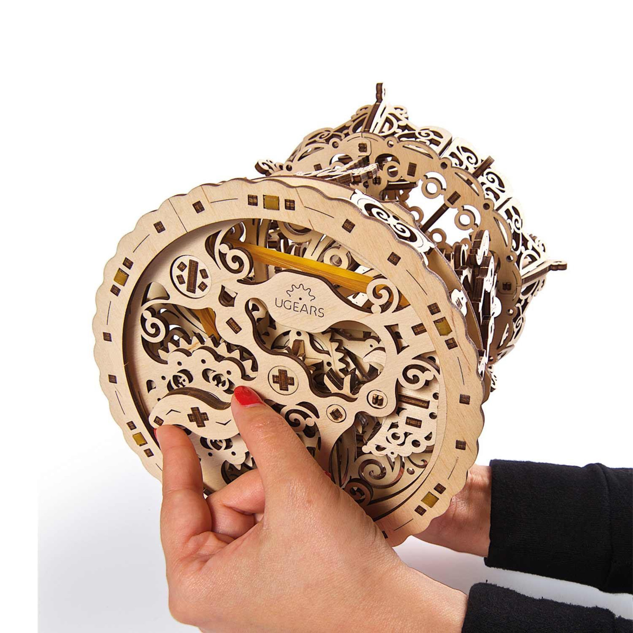 Voir la diapositive 4 : Graine créative Maquette En Bois 3D - Carrousel 26 Cm