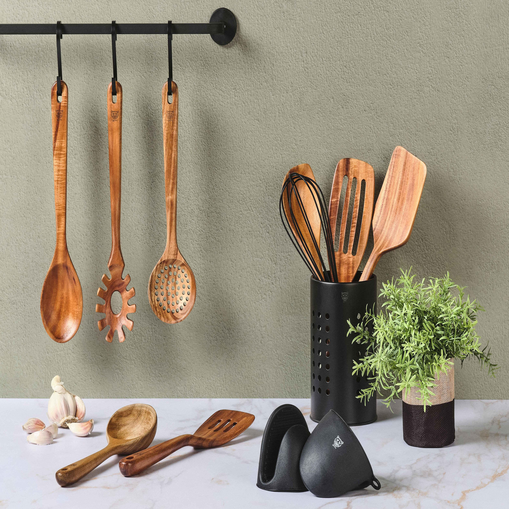 Voir la diapositive 2 : BJORN Set d'ustensiles de cuisine en bois d'acacia skov - 12 pièces