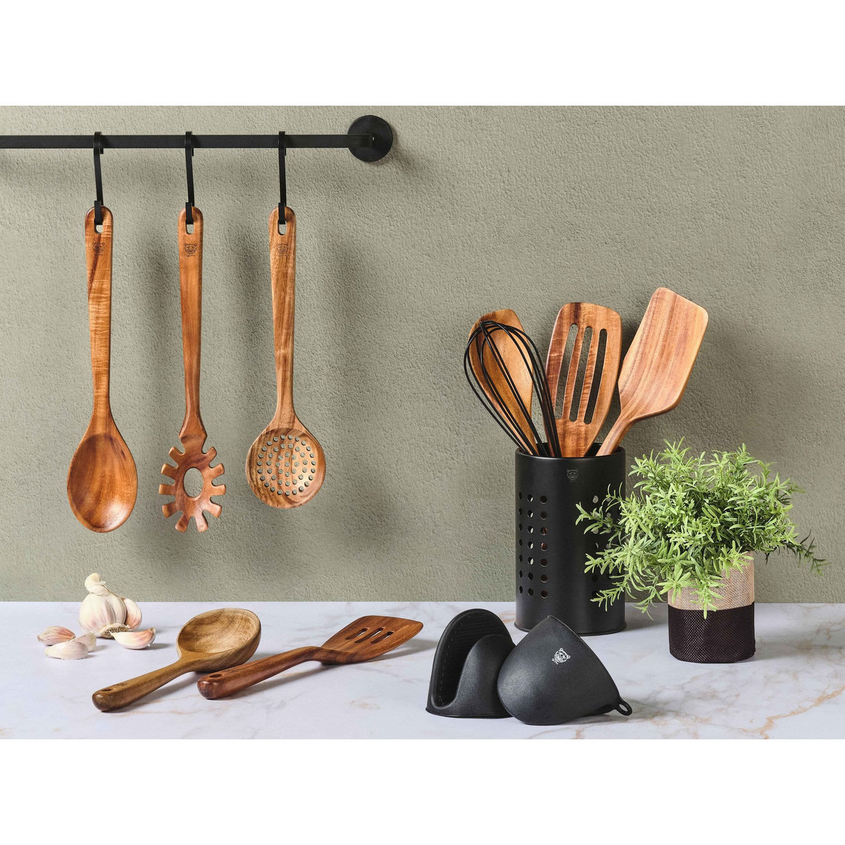 BJORN Set d'ustensiles de cuisine en bois d'acacia SKOV - 12 pièces