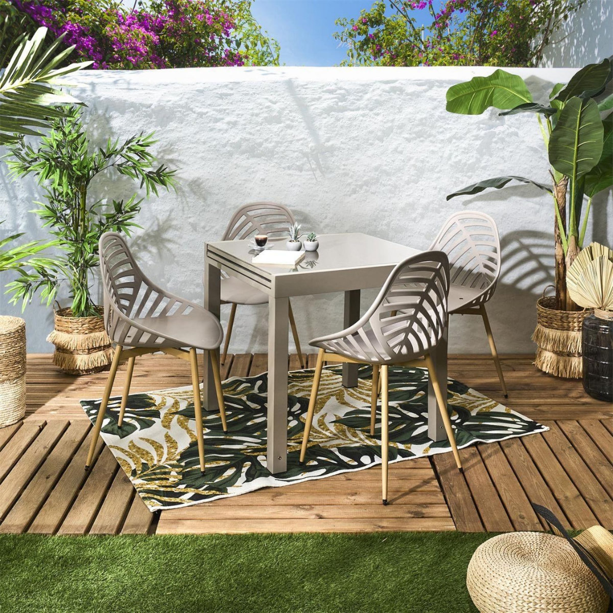 The Home Deco Factory Table de jardin extensible HARIA - Beige